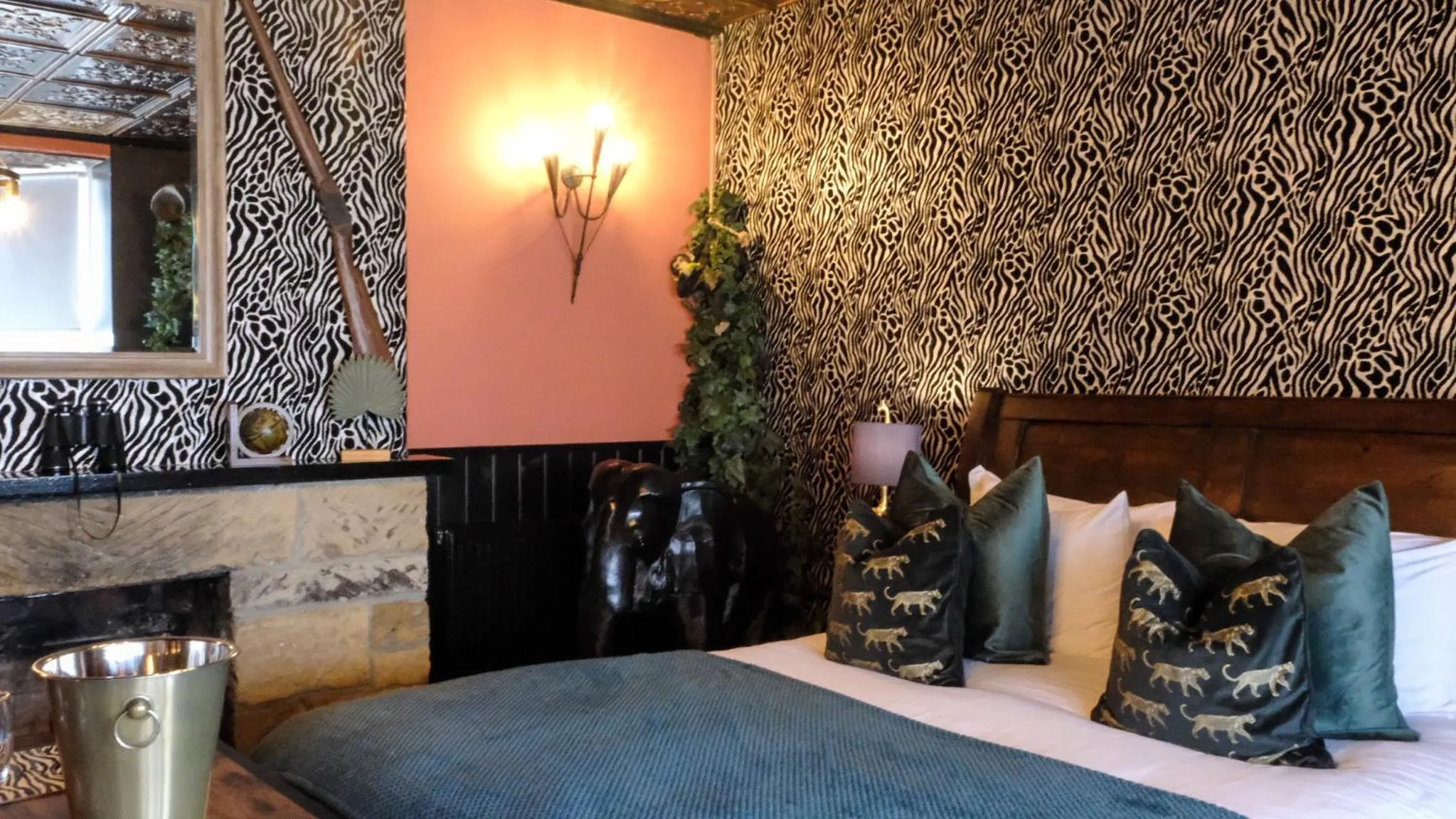 Bedroom, Bed in St Hildas Complex