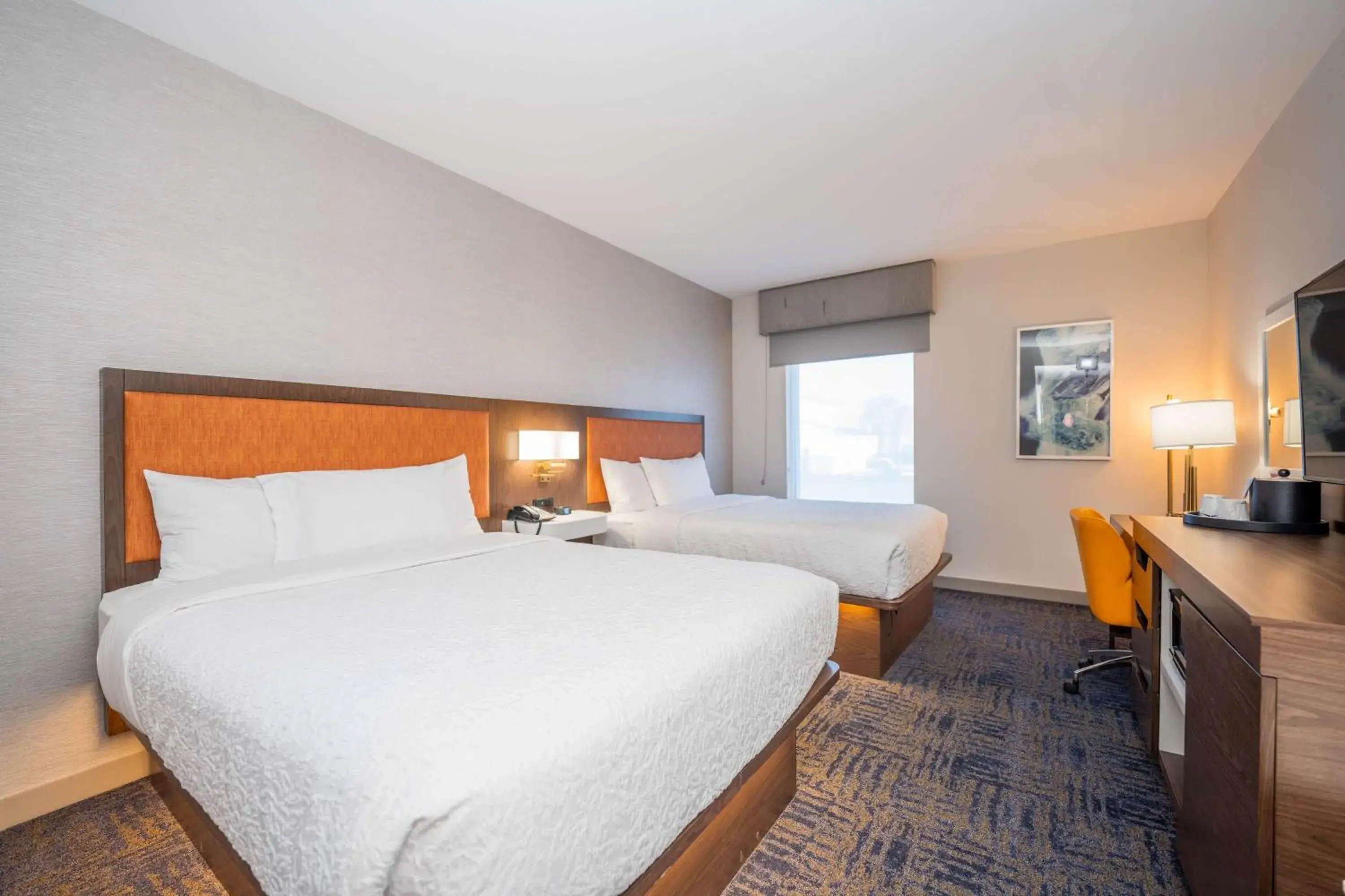 Bedroom, Bed in Hampton Inn & Suites Sugar Land, Tx Bedroom, Bed in Hampton Inn & Suites Sugar Land, Tx
