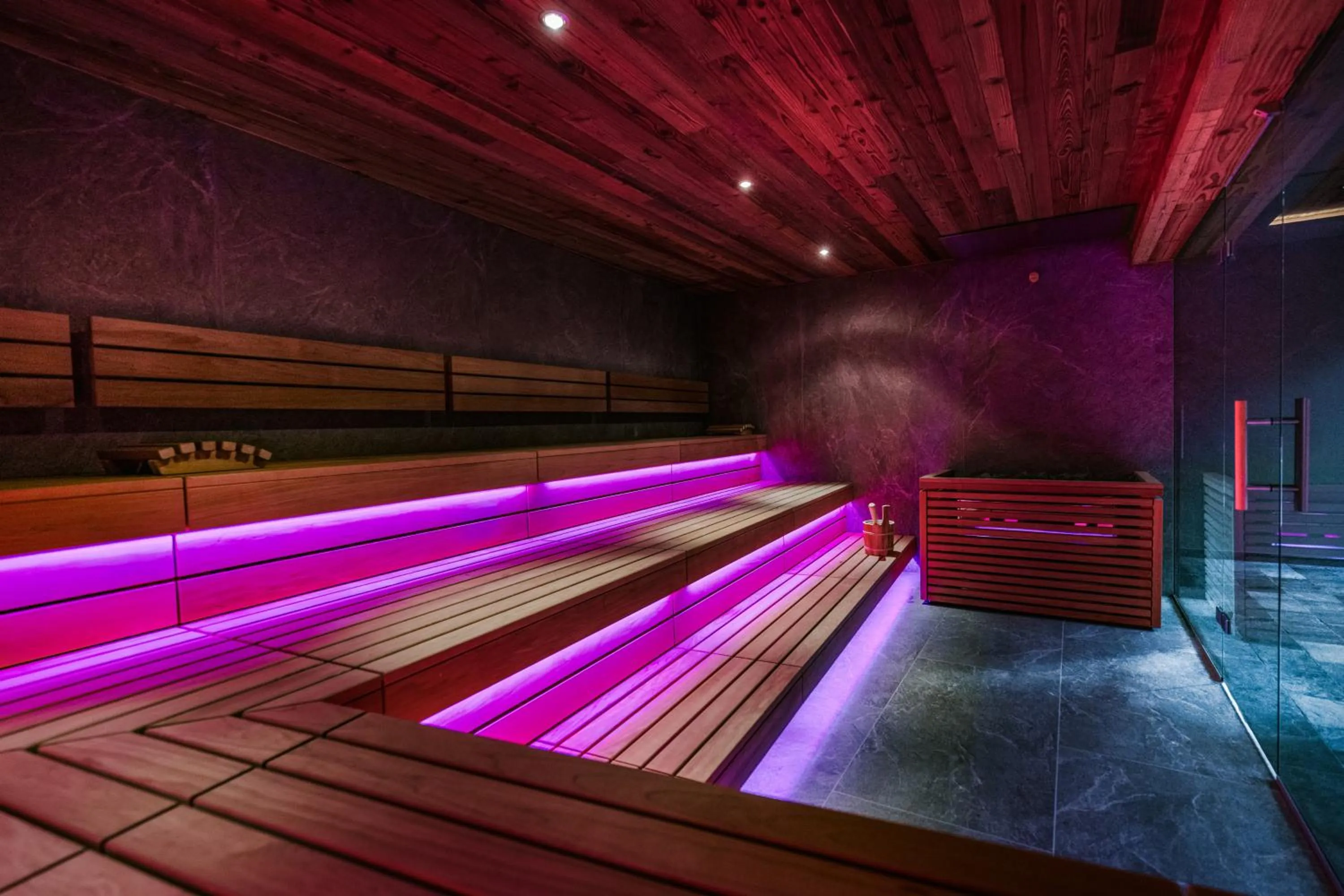 Sauna in Tradition Julen Hotel