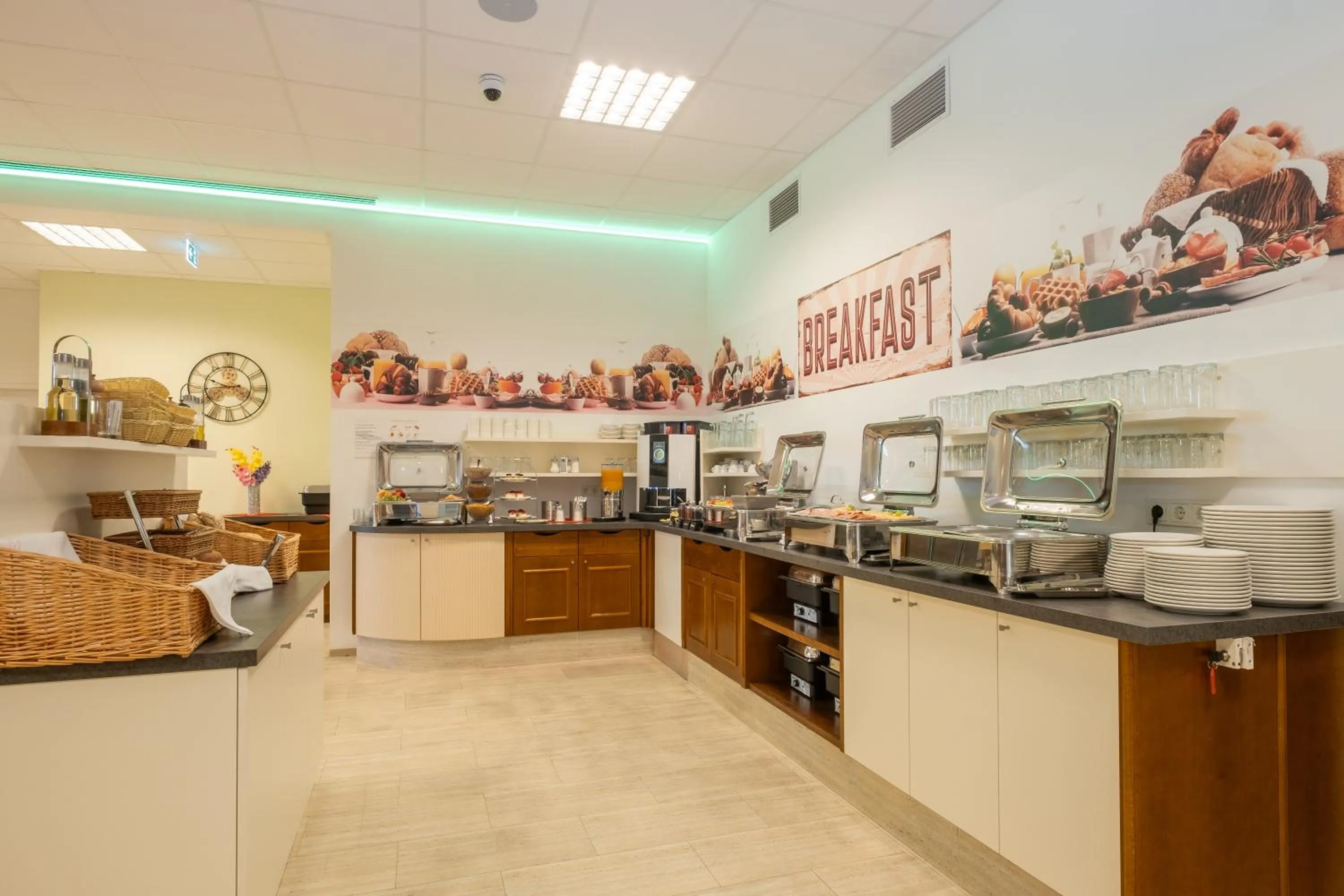 Food and drinks in Hotel B3 GmbH