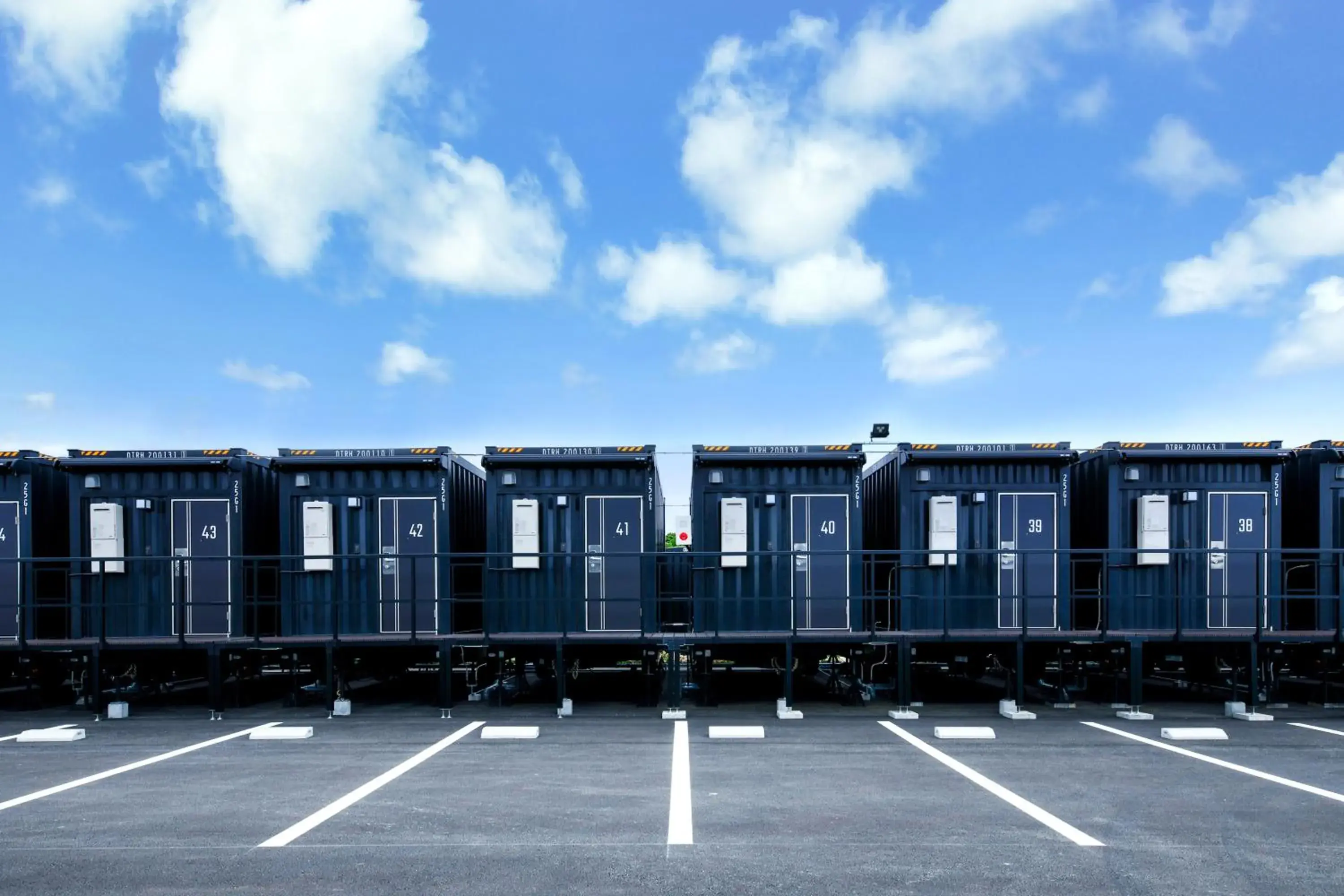 Property building in HOTEL R9 The Yard Miyakojima Property building in HOTEL R9 The Yard Miyakojima