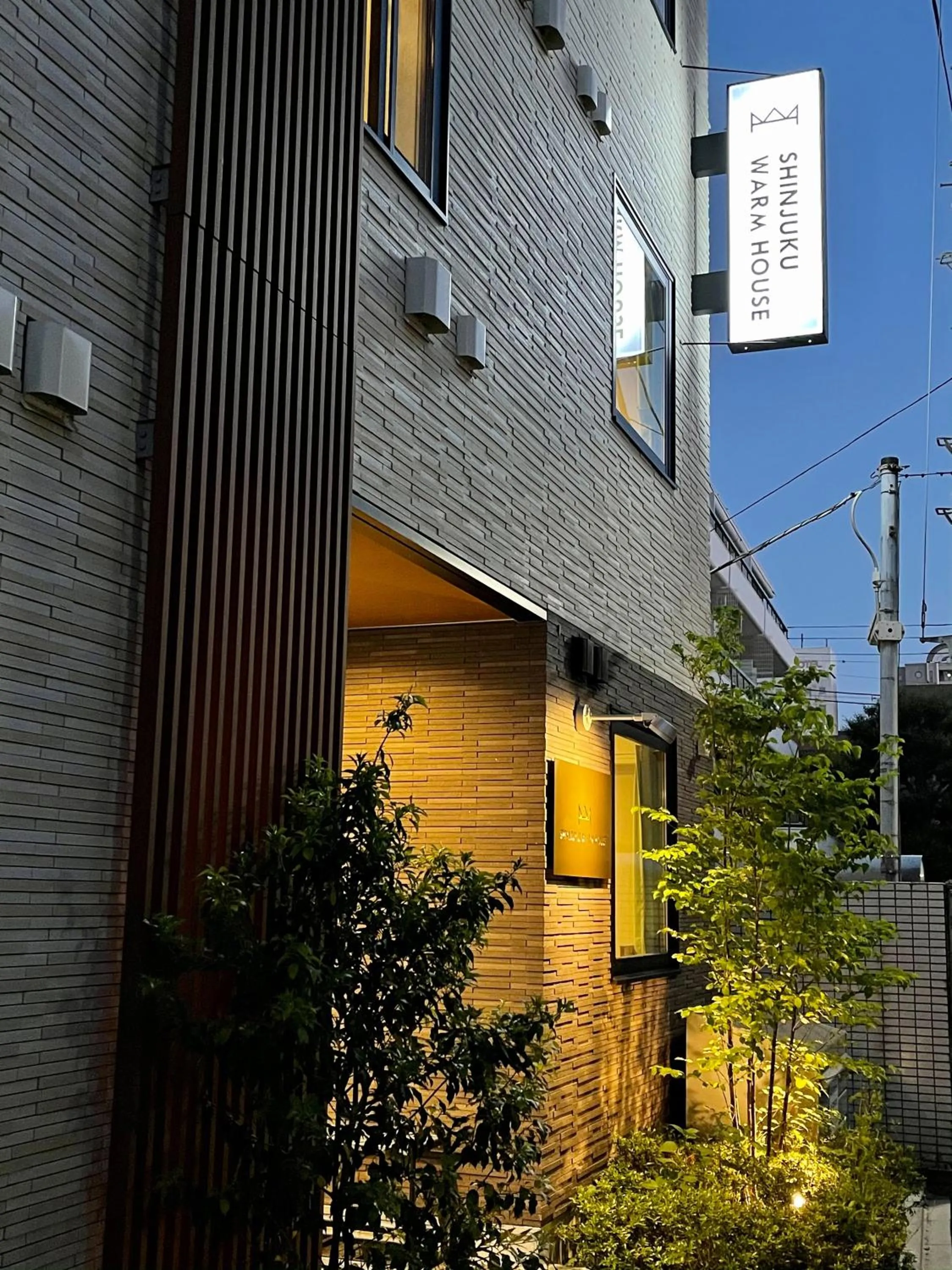 SHINJUKU WARM HOUSE