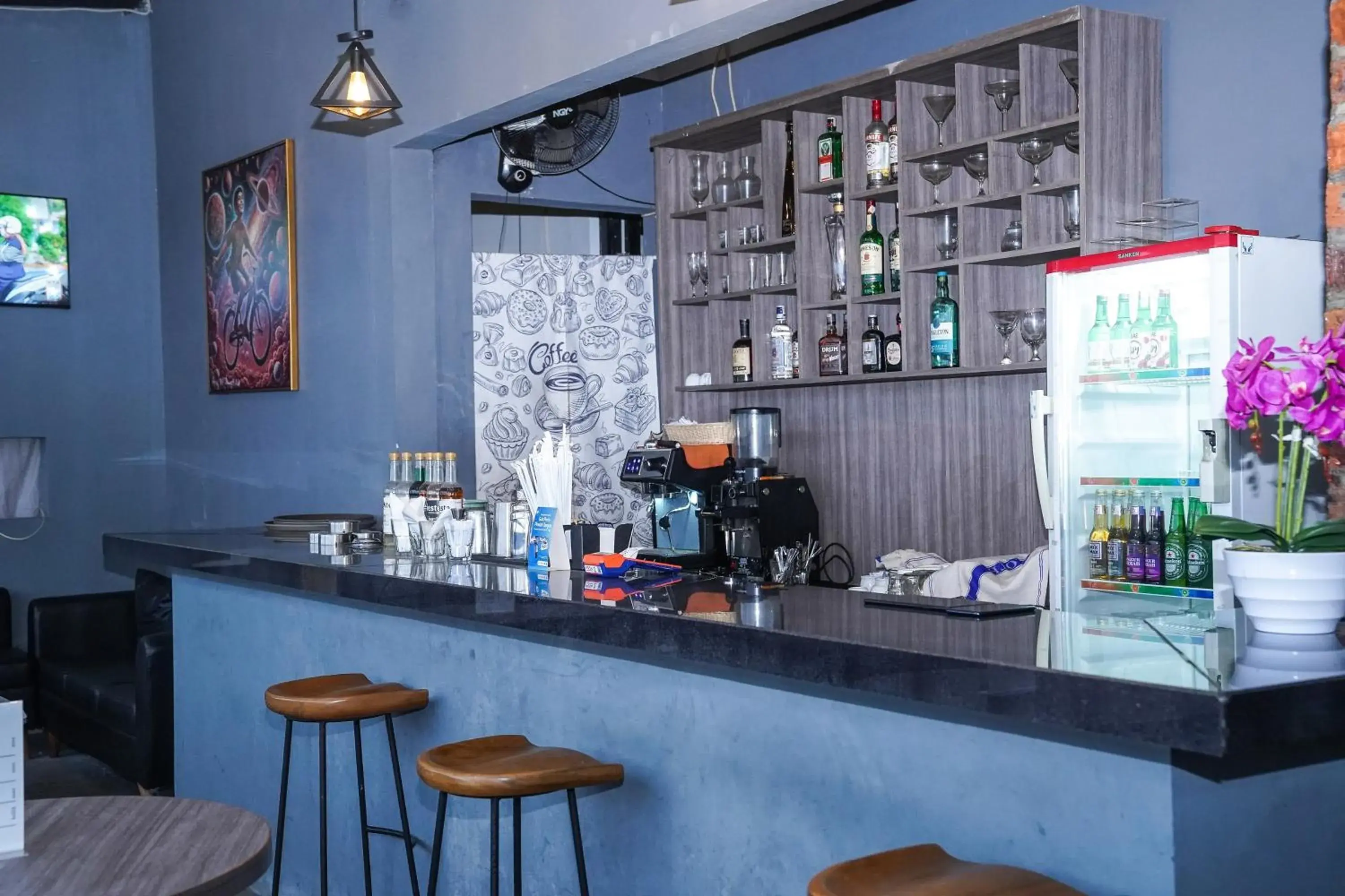Restaurant/places to eat in DENZ Express Bintaro Restaurant/places to eat in DENZ Express Bintaro