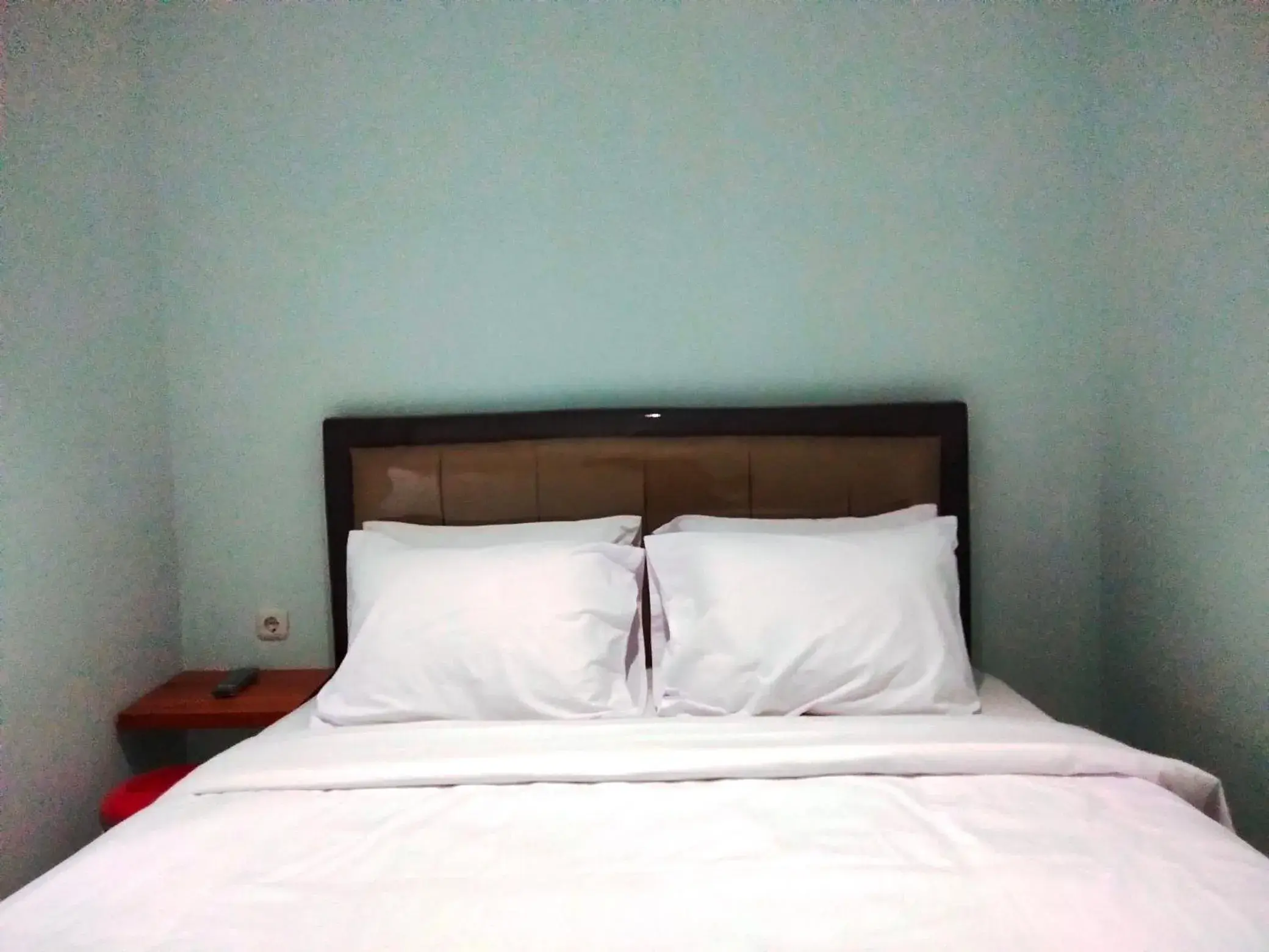 Bed in Bintaro 24 Hotel Bed in Bintaro 24 Hotel