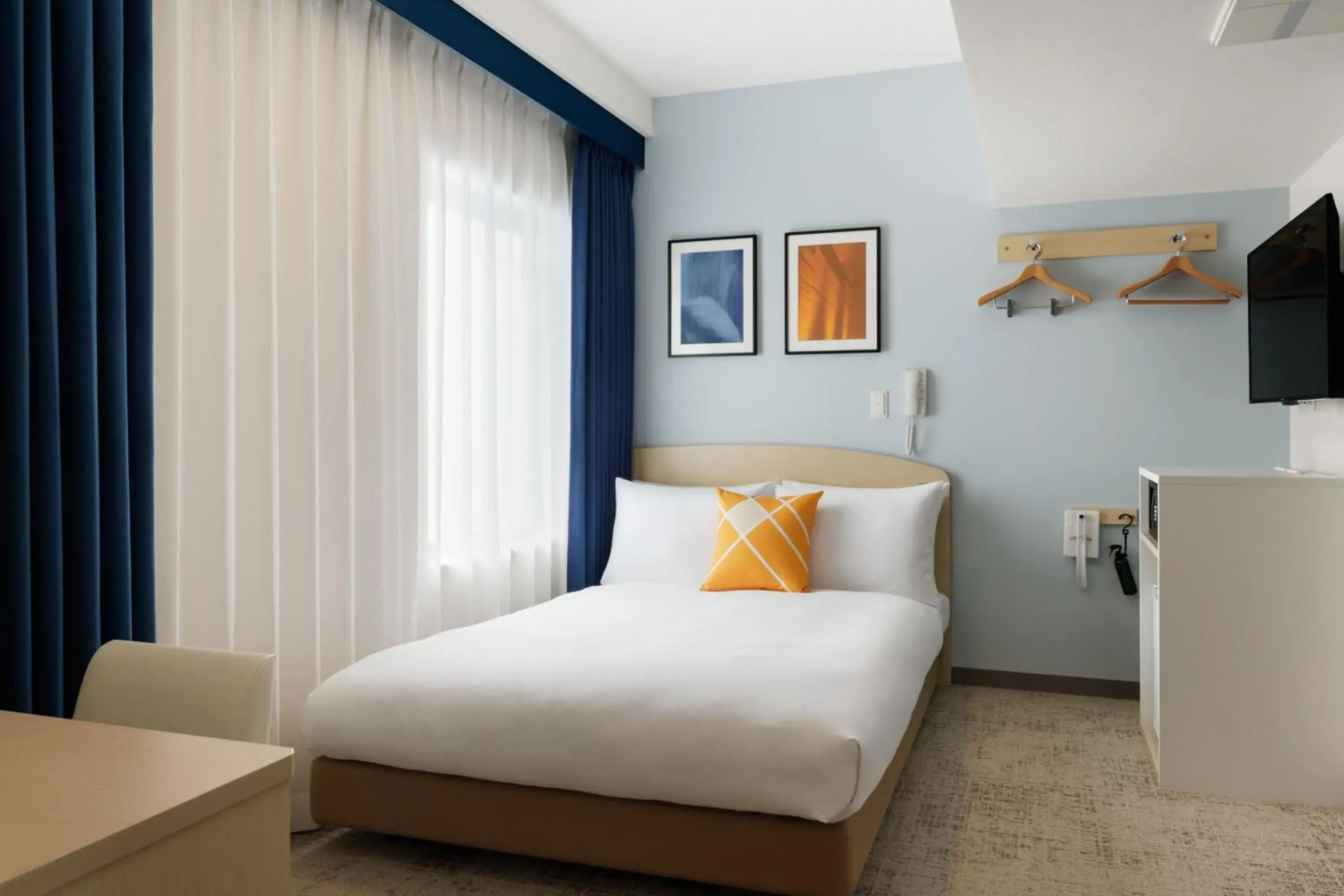 Photo of the whole room, Bed in UNIZO INN Express Utsunomiya Photo of the whole room, Bed in UNIZO INN Express Utsunomiya