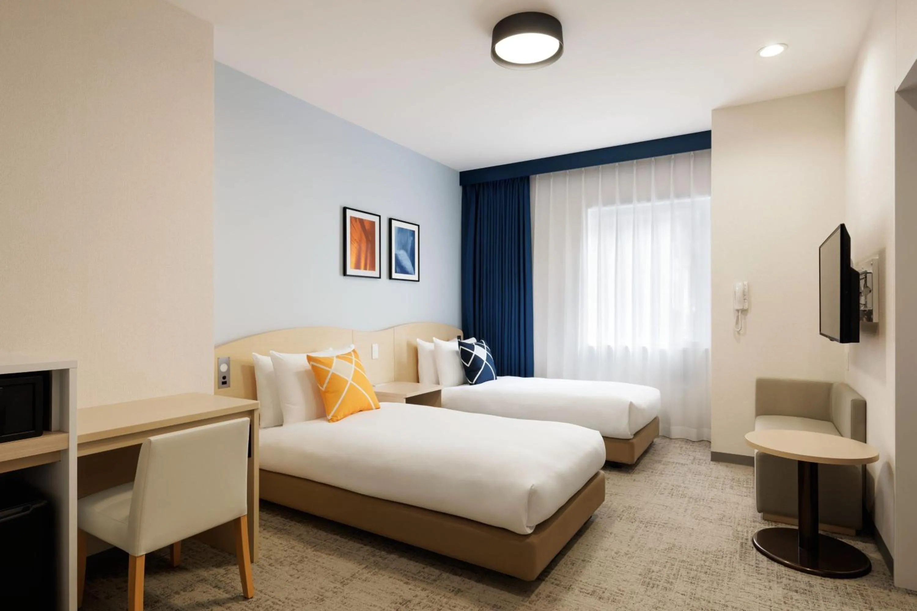 Photo of the whole room, Bed in UNIZO INN Express Utsunomiya