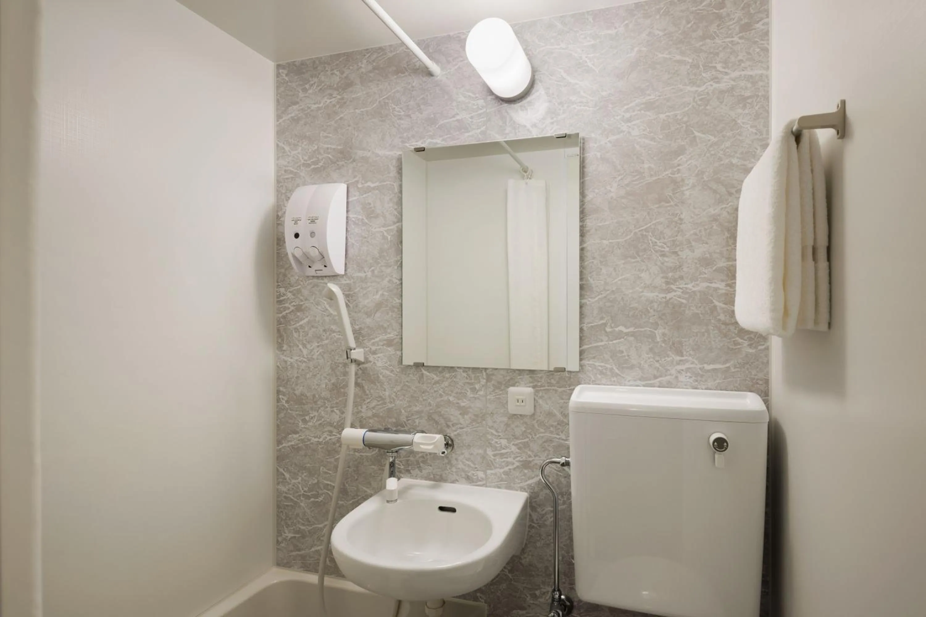 Photo of the whole room in UNIZO INN Express Utsunomiya