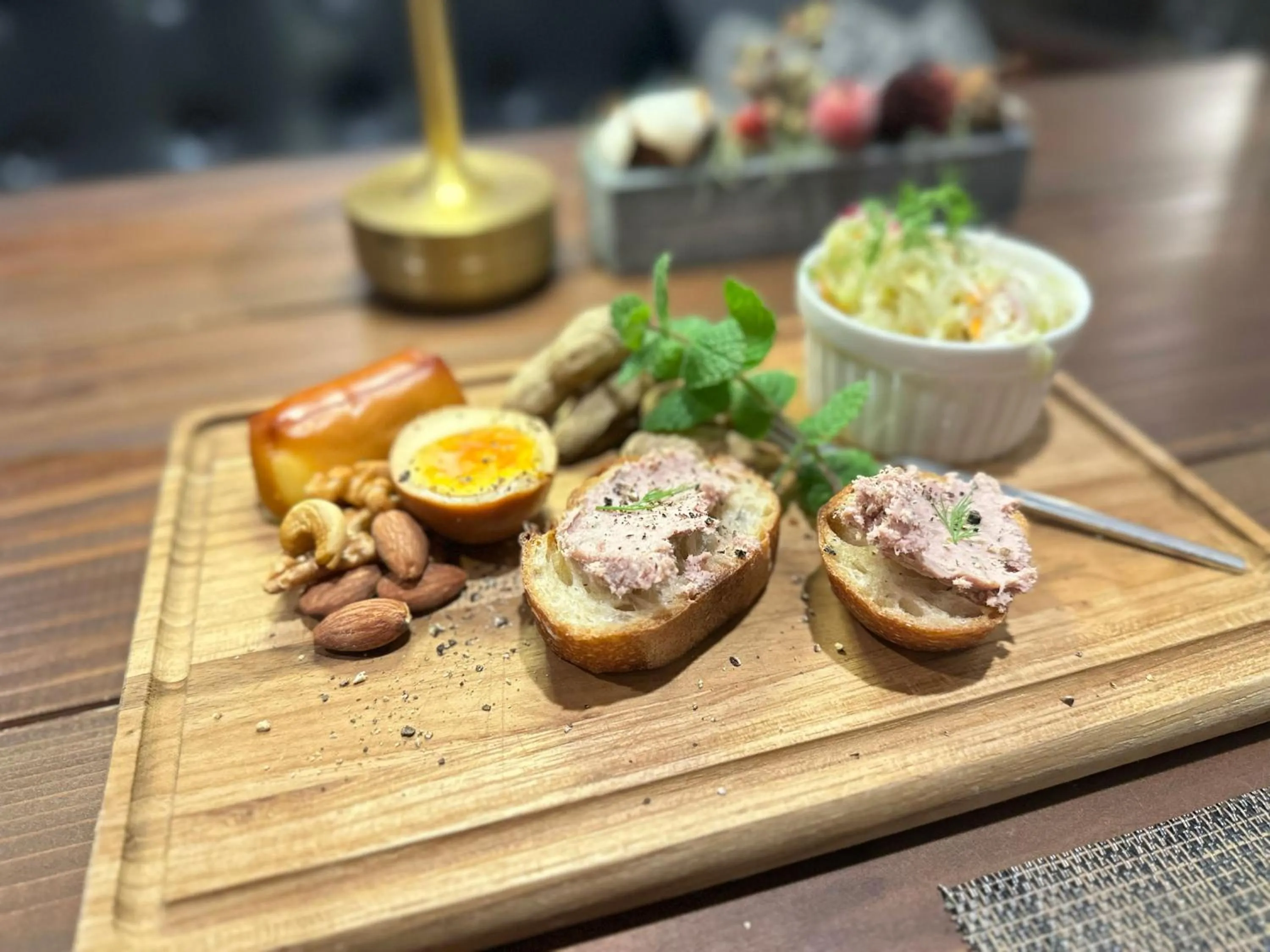 Dinner in Lakeside Hotels Kuore