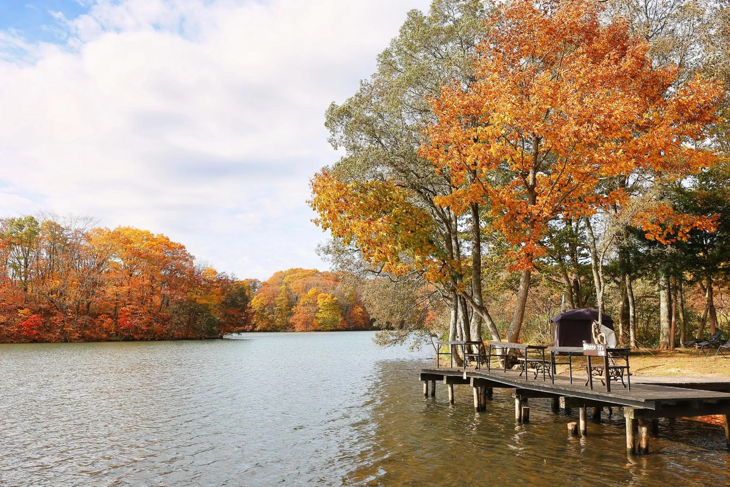 Natural landscape in Lakeside Hotels Kuore