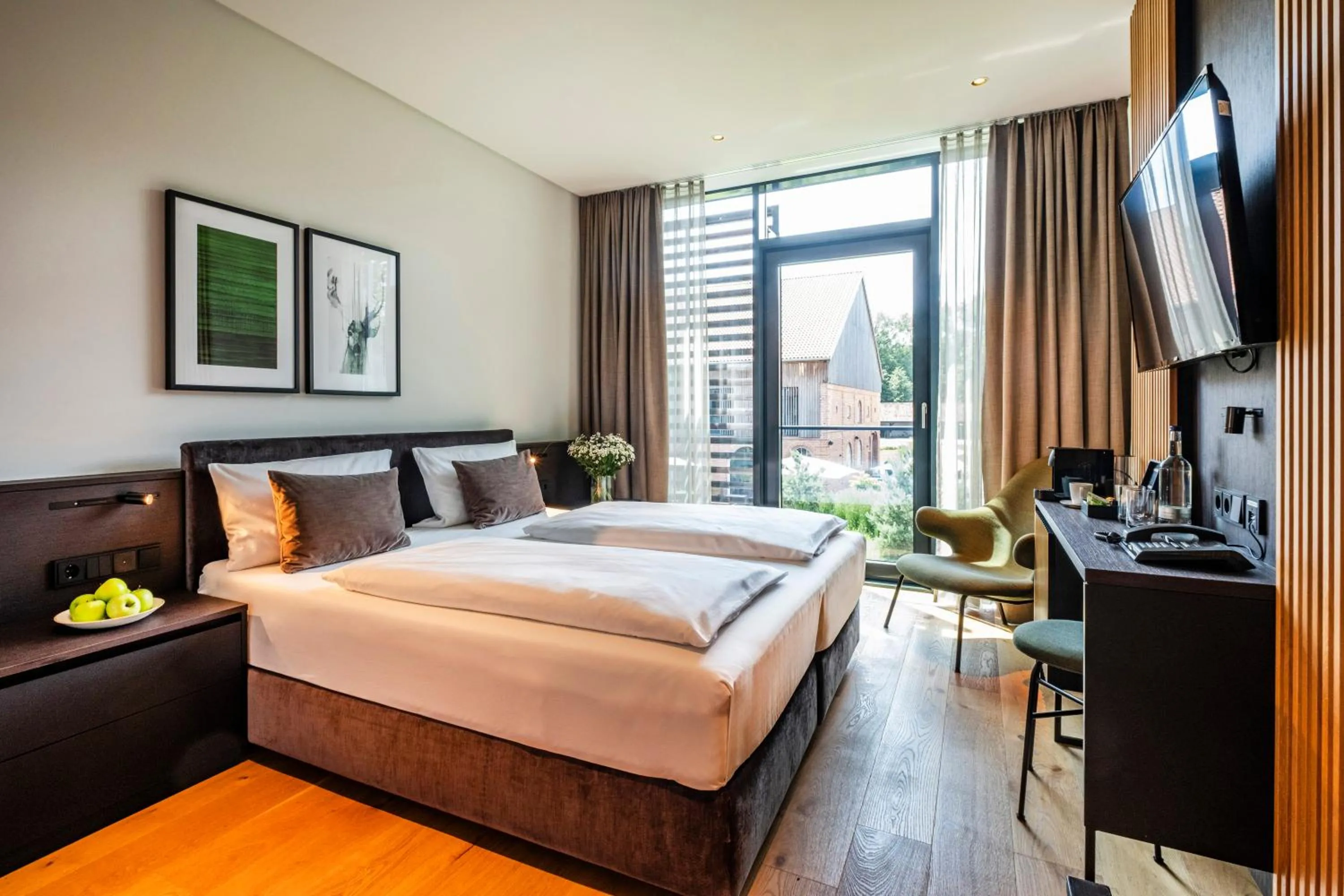 Photo of the whole room, Bed in Hotel Breitenburg