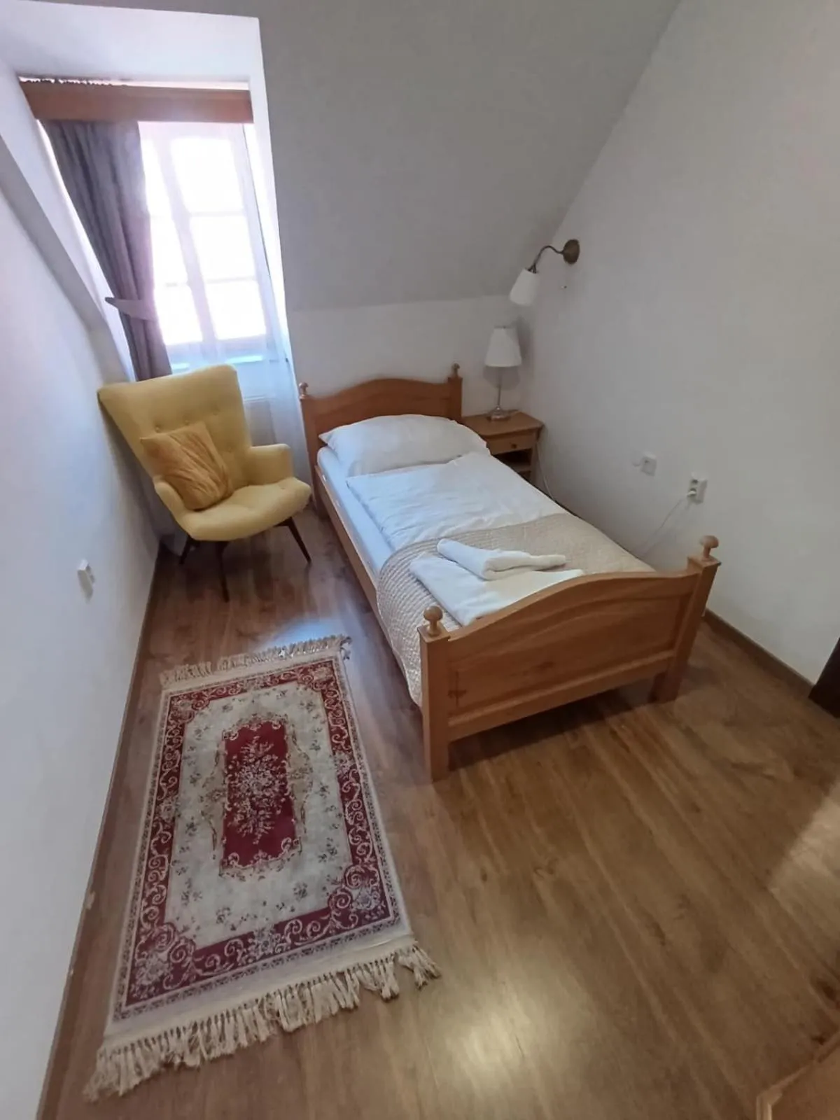 Bed in Hotel Salamander - Garni