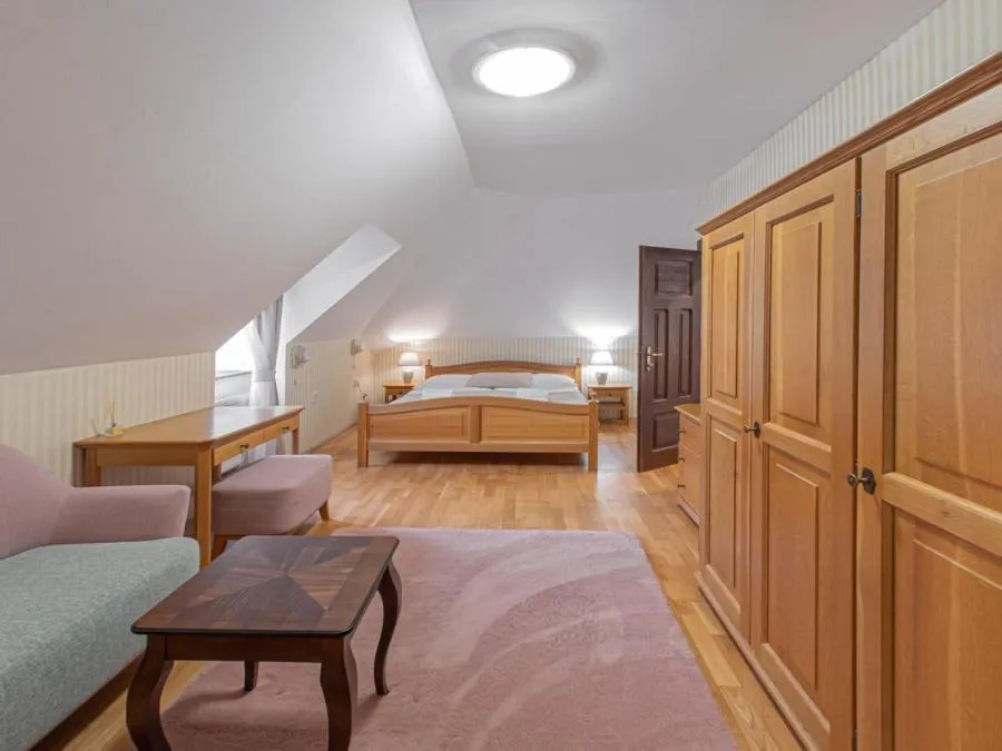 Bed in Hotel Salamander - Garni