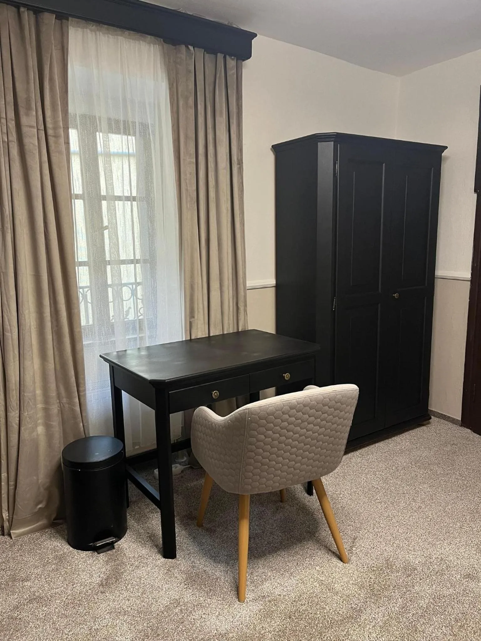 Hotel Salamander - Garni