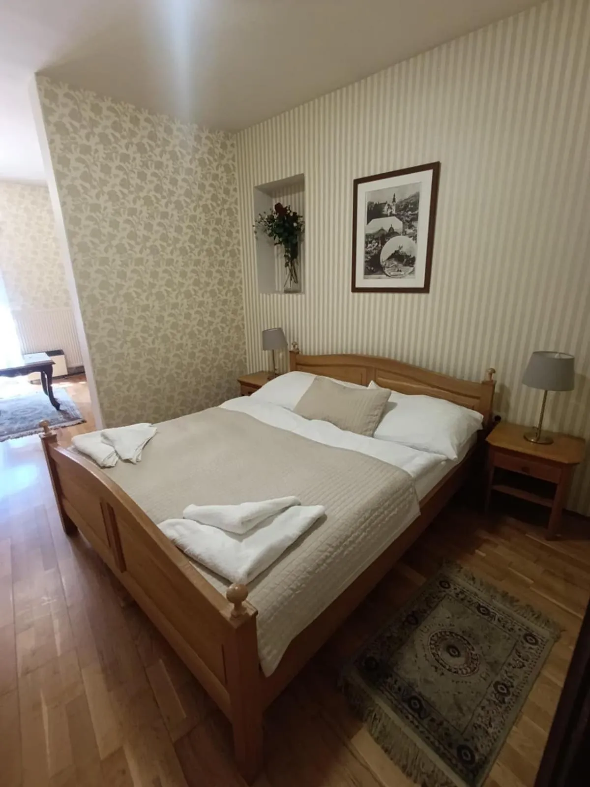 Bed in Hotel Salamander - Garni