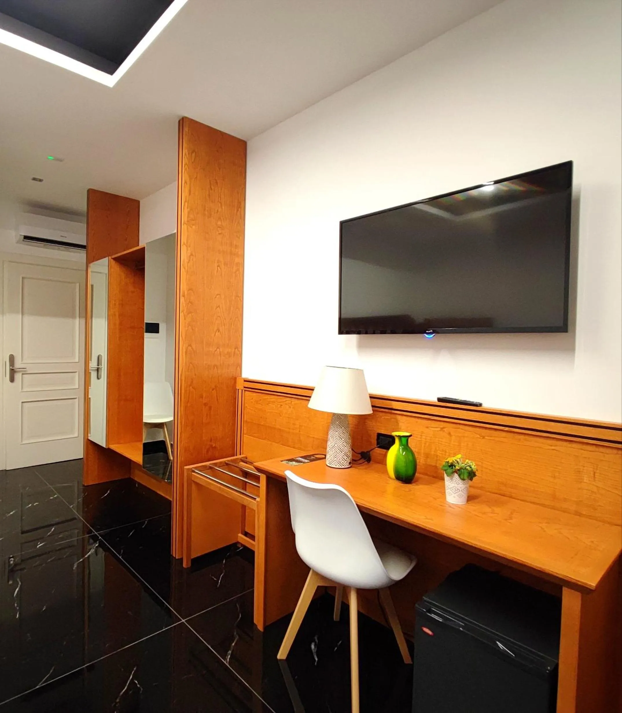 Bedroom in Hotel TEA - Praia a Mare