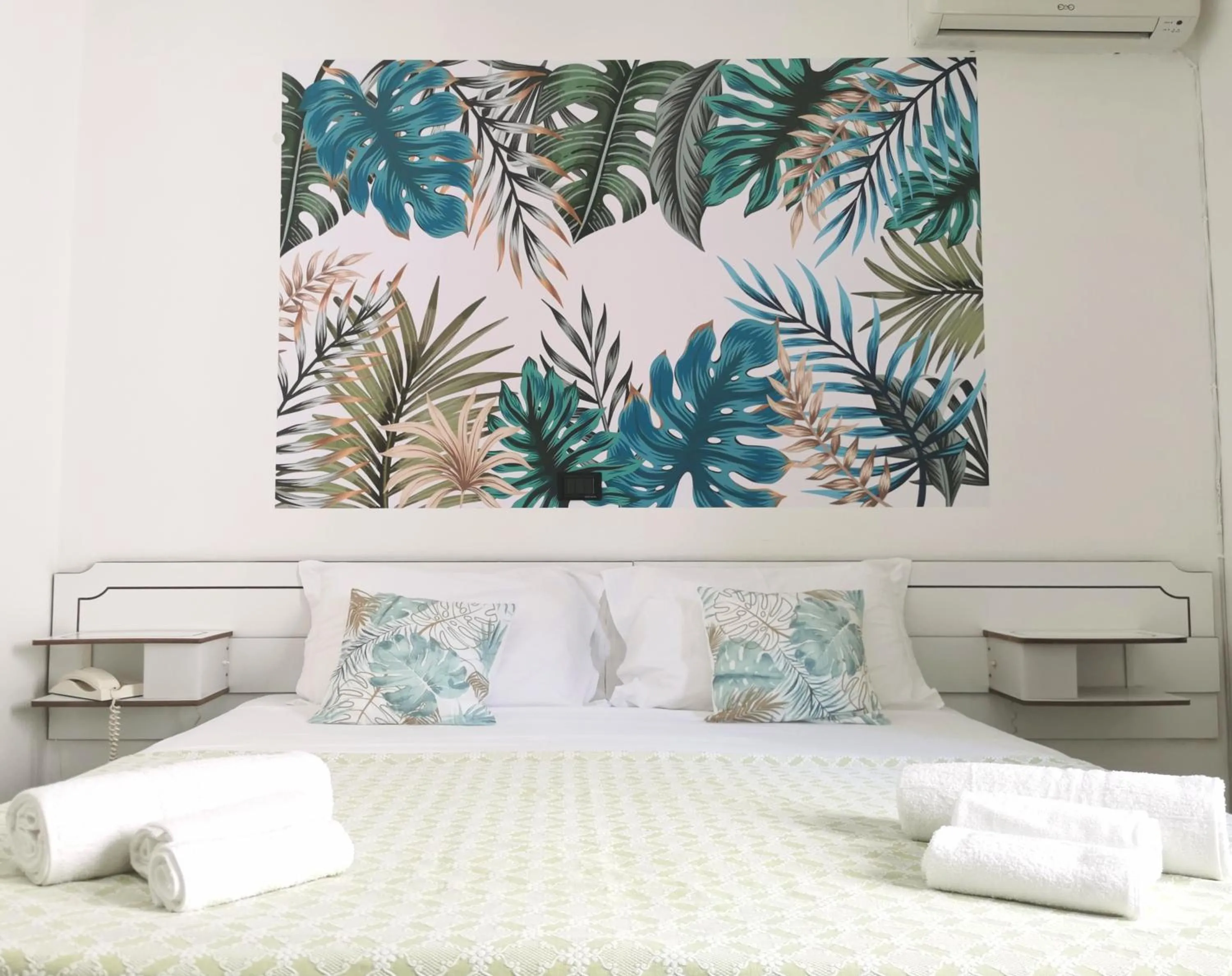 Bedroom, Bed in Hotel TEA - Praia a Mare