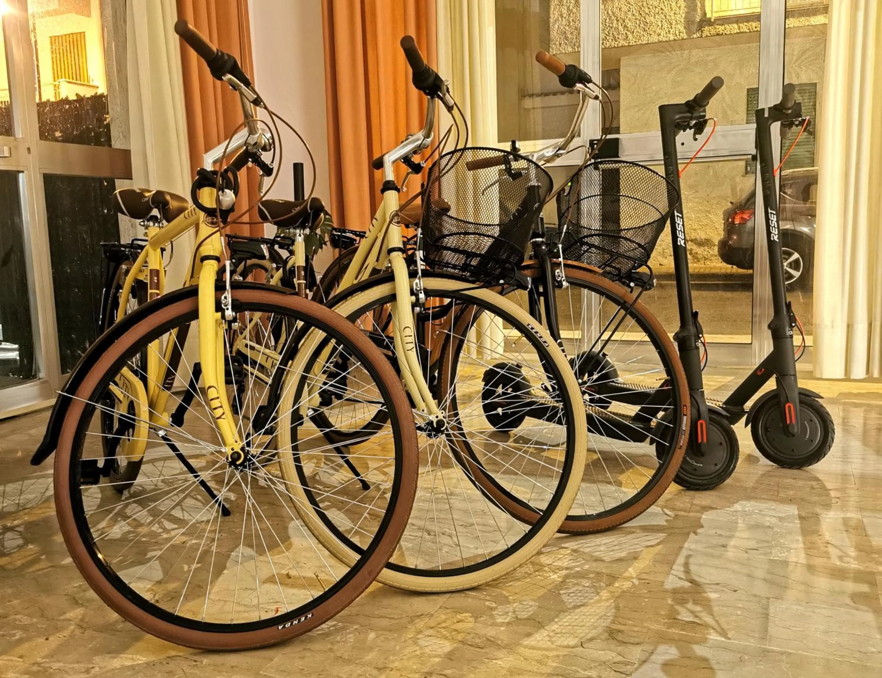 Cycling in Hotel TEA - Praia a Mare