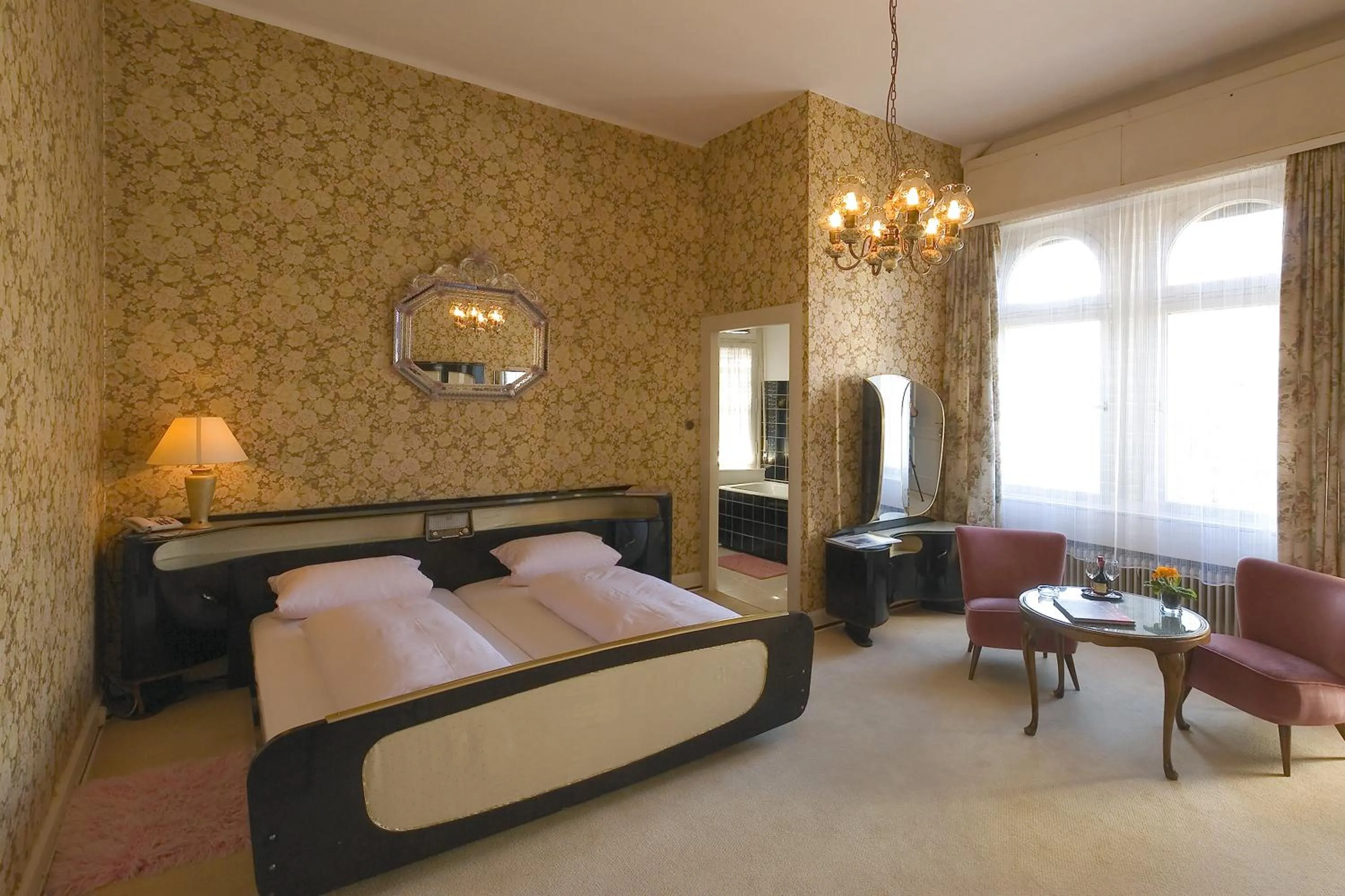 Photo of the whole room, Bed in Hotel am Berg