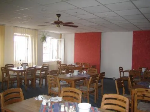 Restaurant/places to eat in Neustädter Hof Hotel Garni