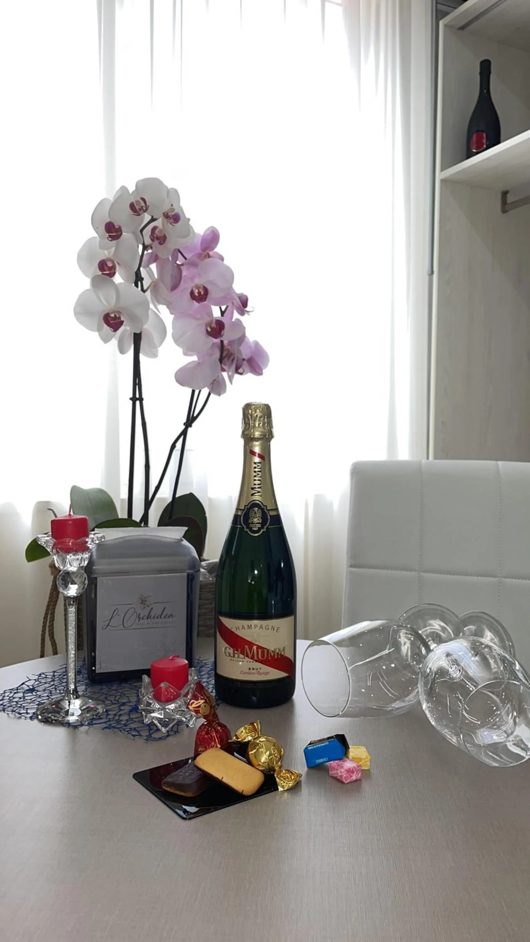 room service in B&B L'Orchidea