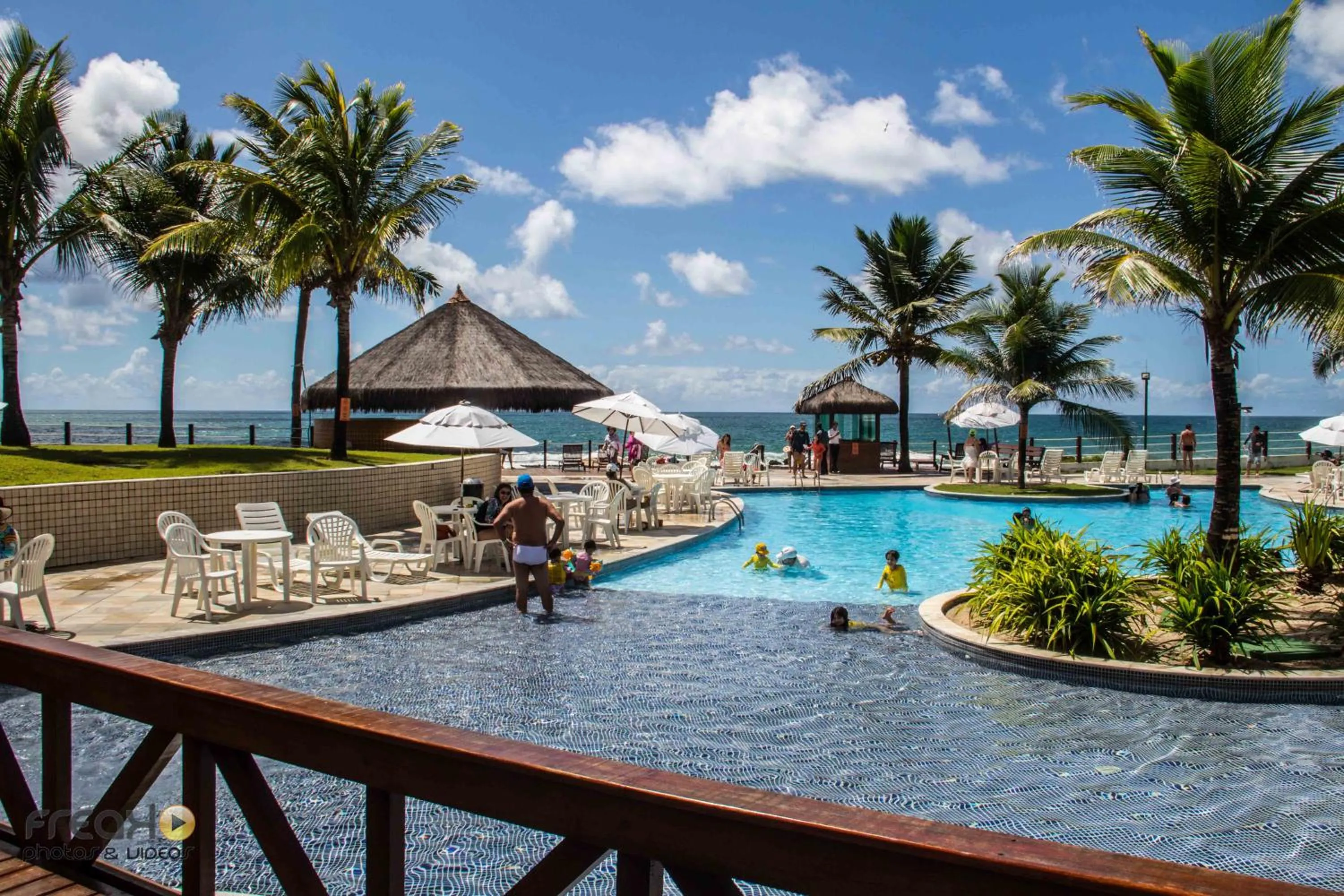 Swimming pool in Beach Class Muro Alto Condomínio Resort By New Time