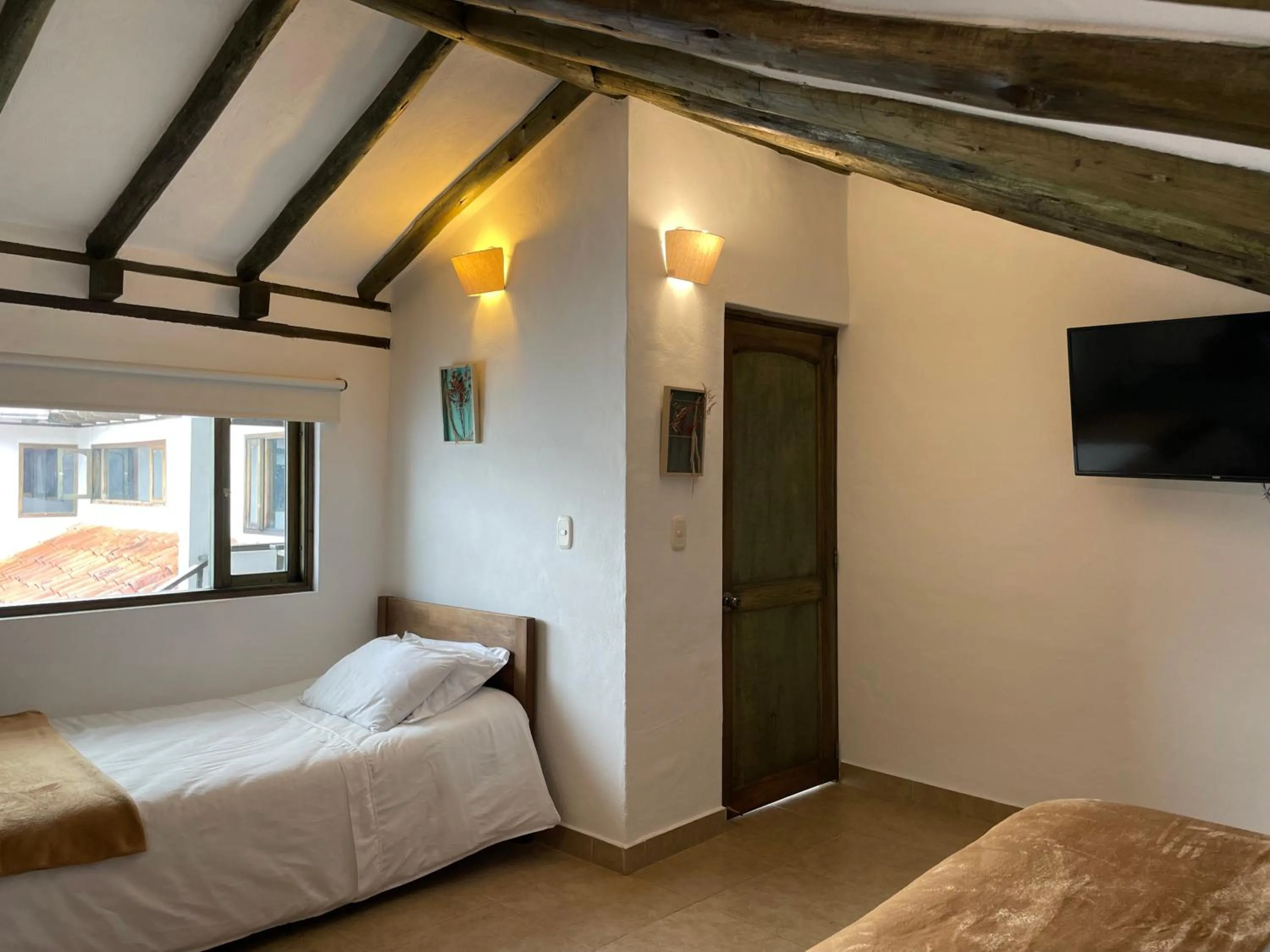 TV and multimedia in Hotel Verona Villa de Leyva