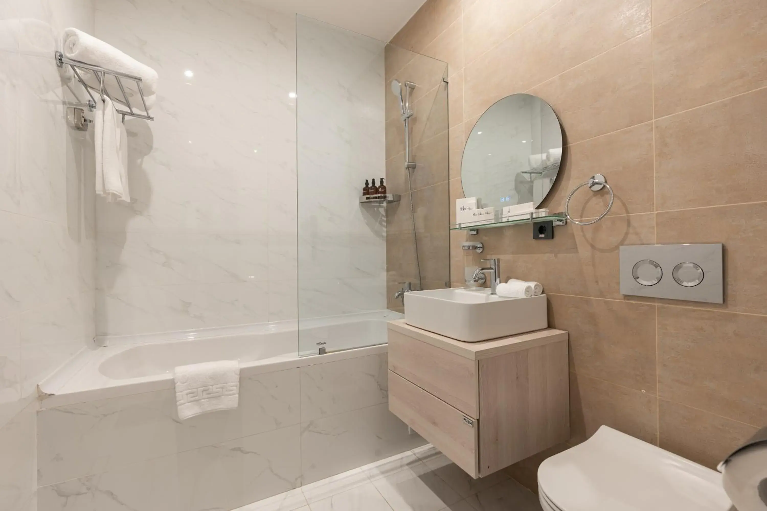 Twin Room - single occupancy in Hotel Inspira-S Tashkent Twin Room - single occupancy in Hotel Inspira-S Tashkent