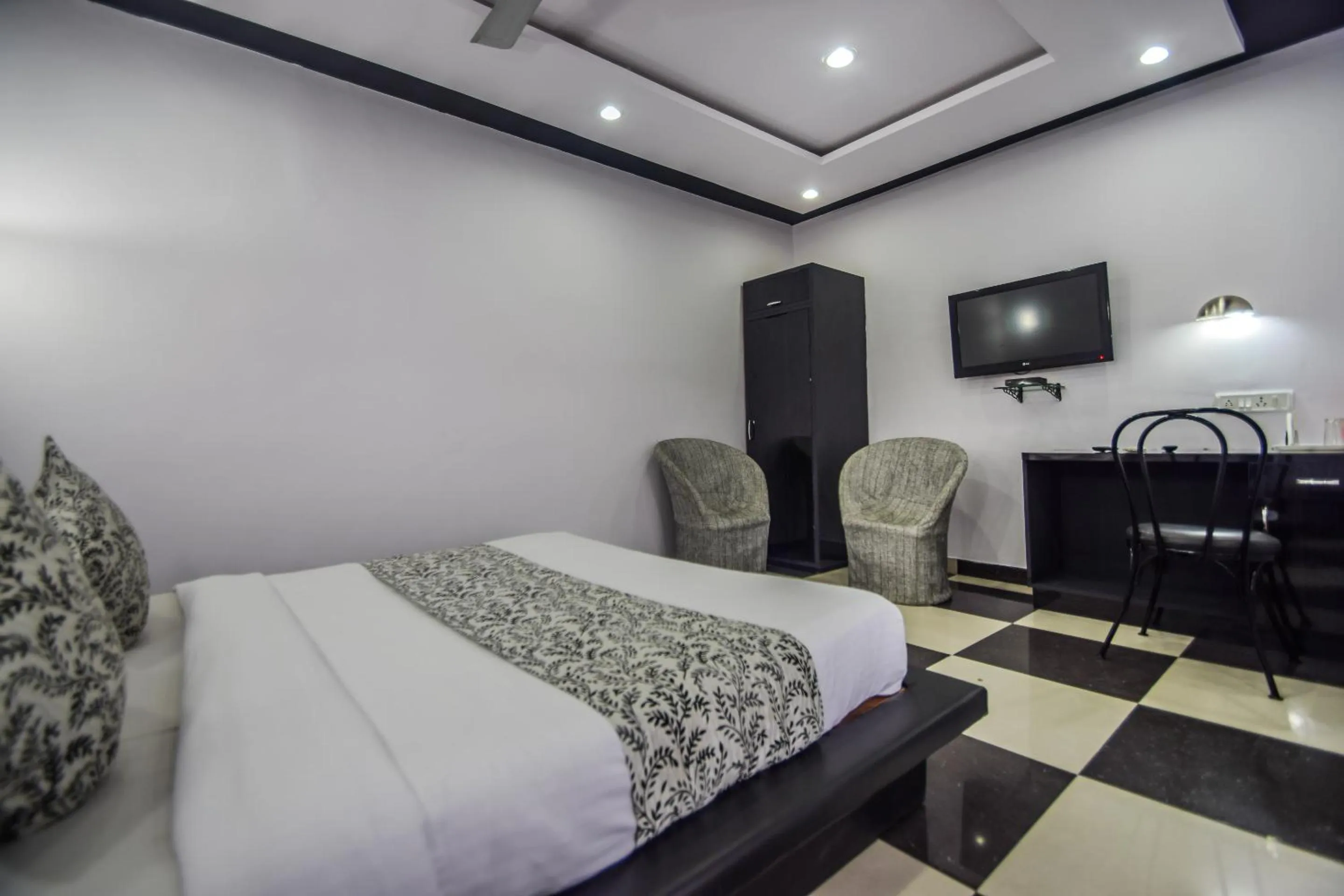 Bed in Hotel The Space