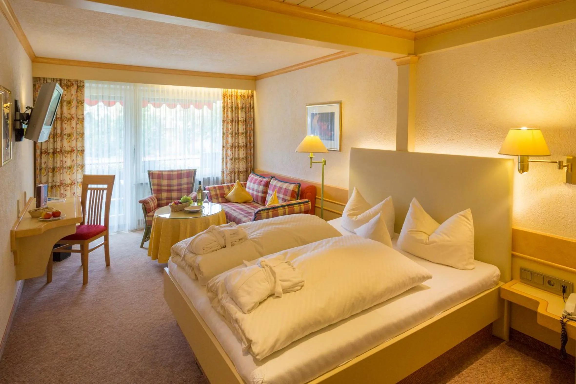 Bed in Hotel Lamm Baiersbronn Mitteltal