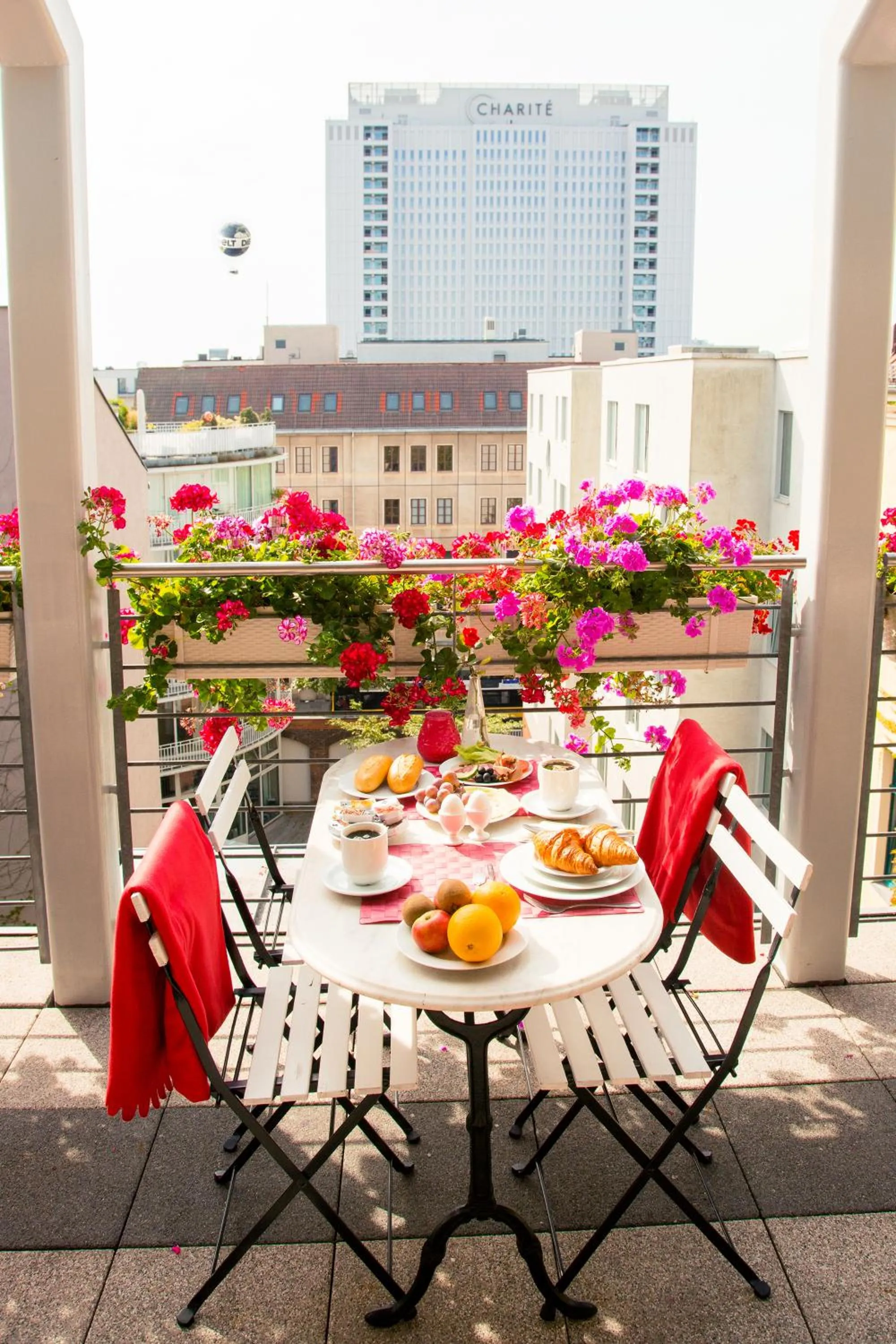 Day in Mikon Eastgate Hotel - City Centre