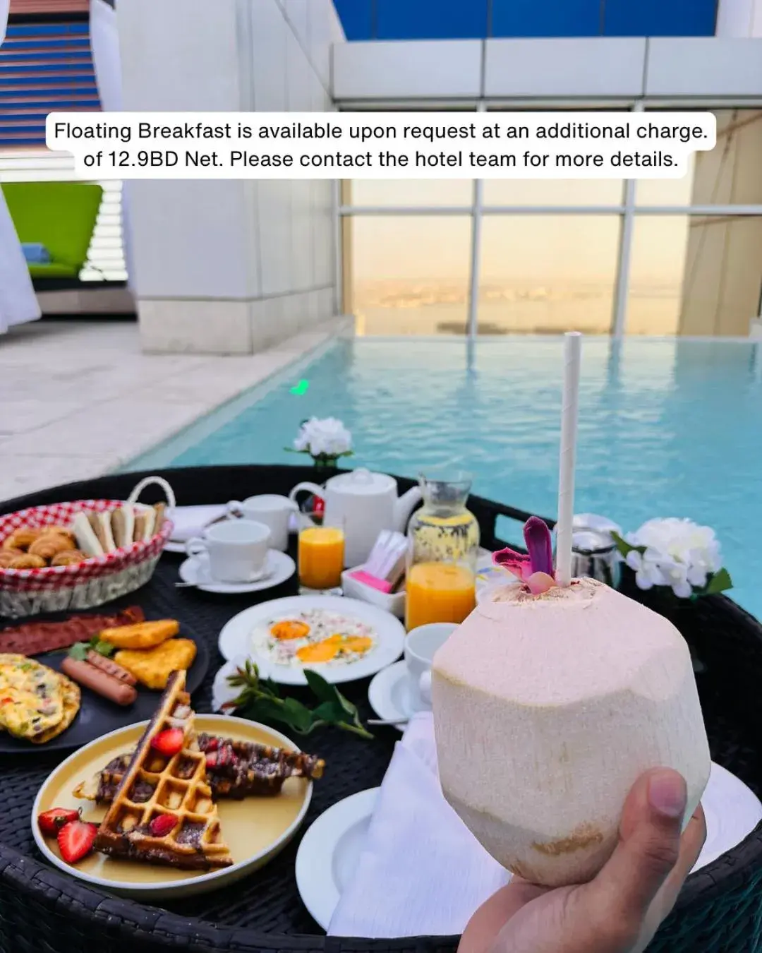 Pool view in Swiss-Belsuites Admiral Juffair Pool view in Swiss-Belsuites Admiral Juffair