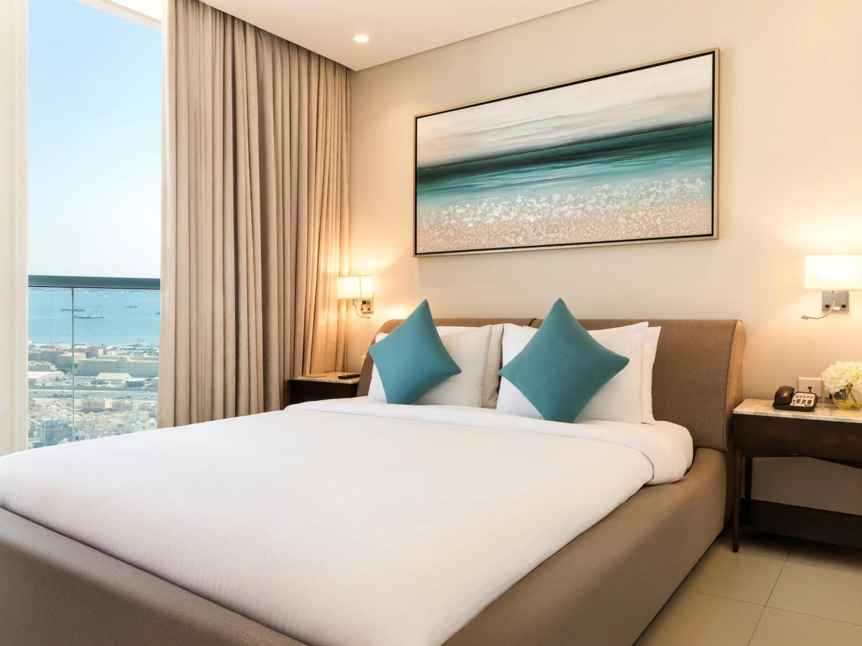 Bed in Swiss-Belsuites Admiral Juffair