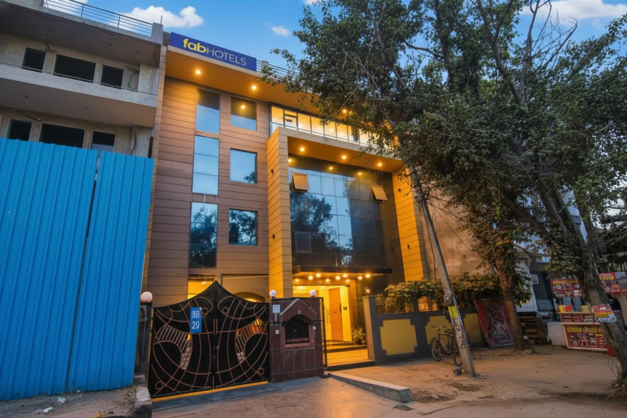 Property building in Via Singh Suite - DLF Phase 3, Gurugram