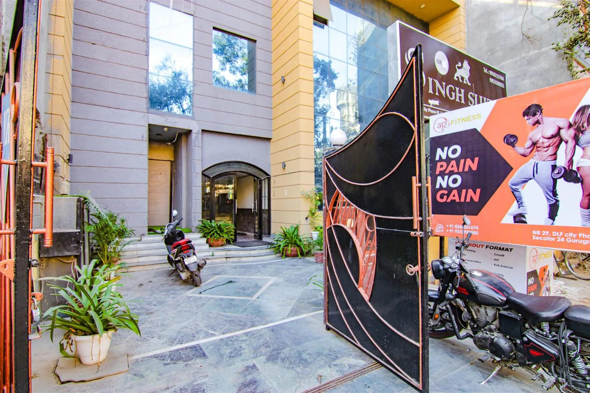 Facade/entrance in FabHotel Singh Suite - DLF Phase 3, Gurugram