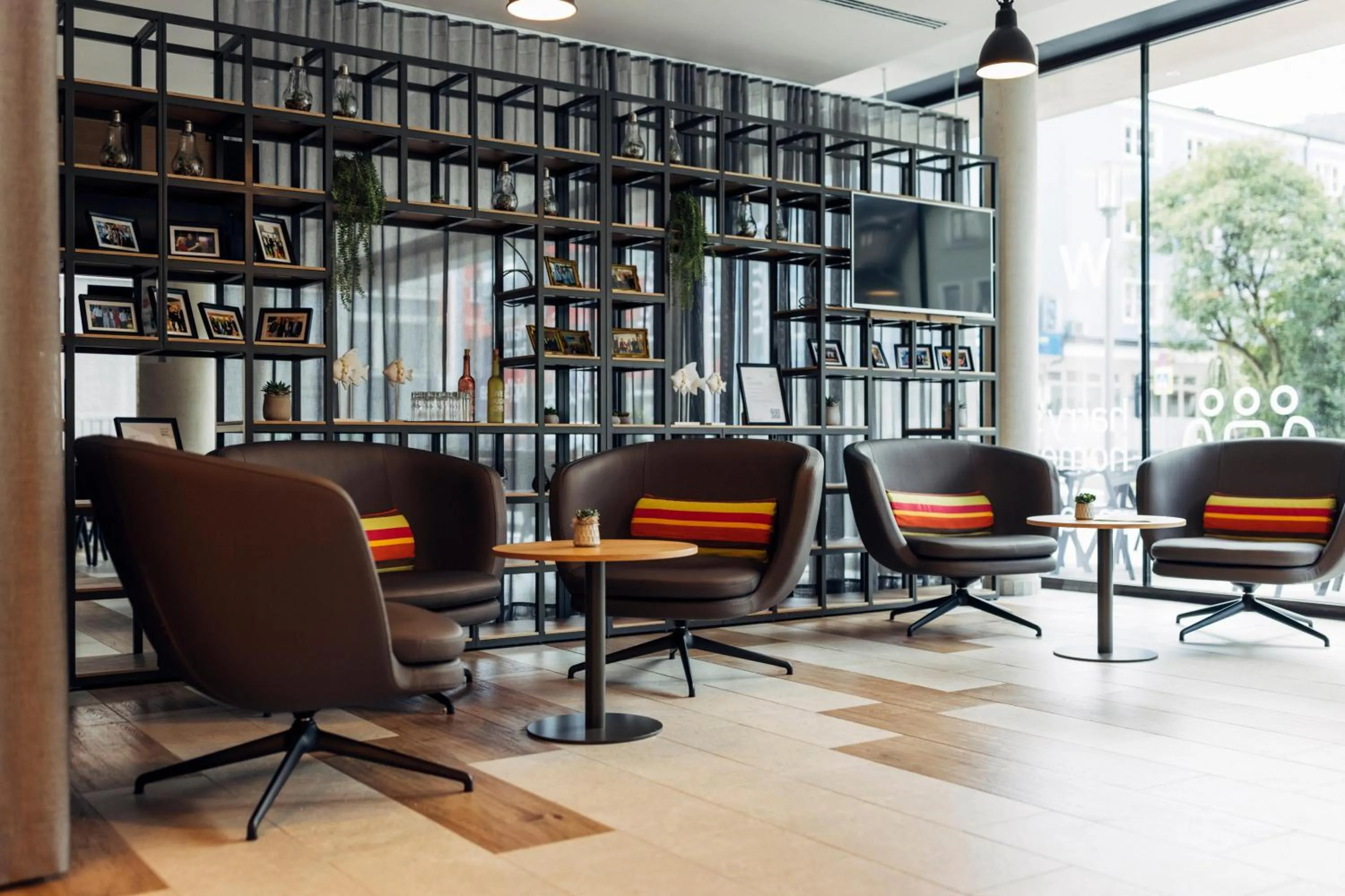 Lobby or reception in harry's home Bischofshofen hotel & apartments