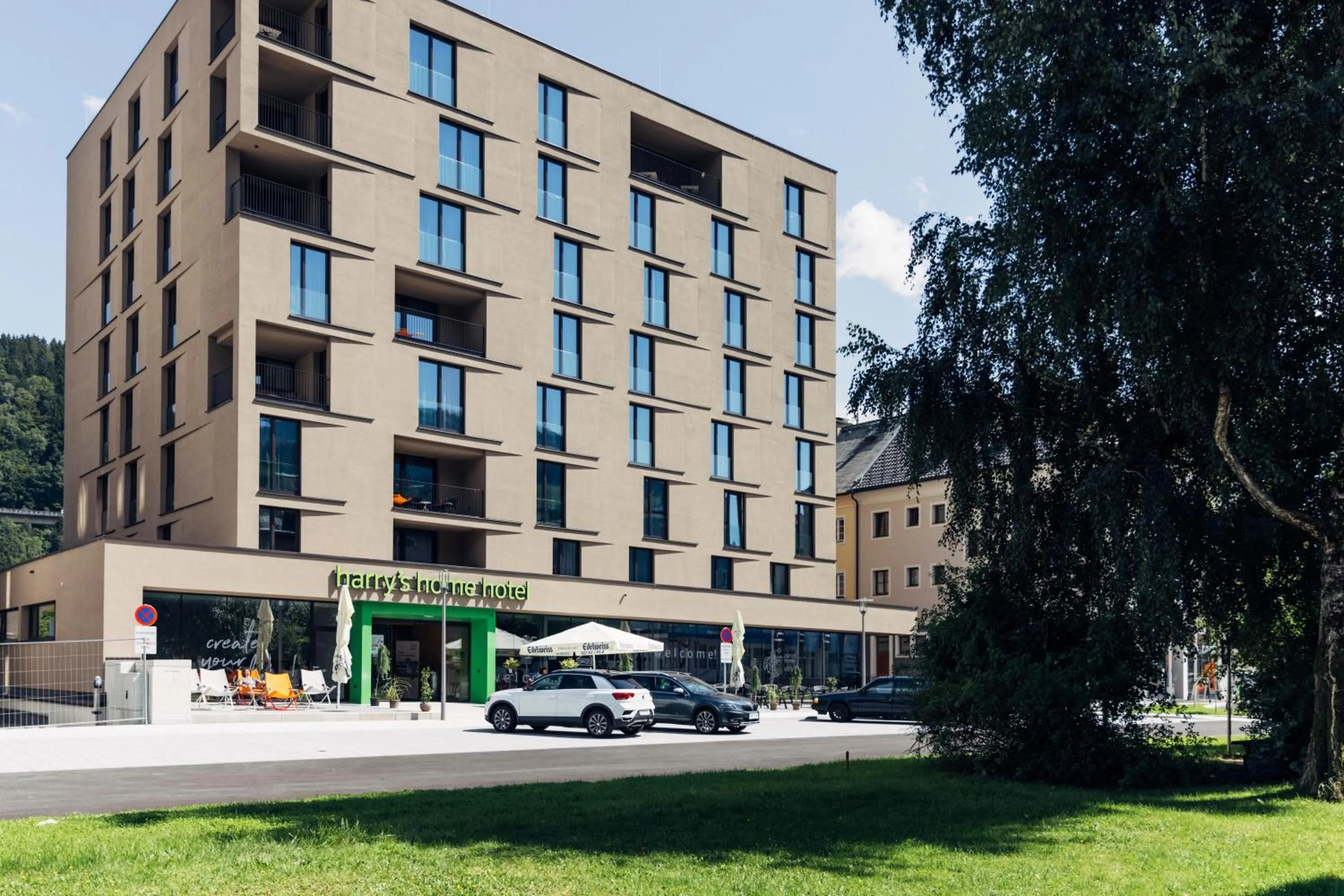 Property building in harry's home Bischofshofen hotel & apartments