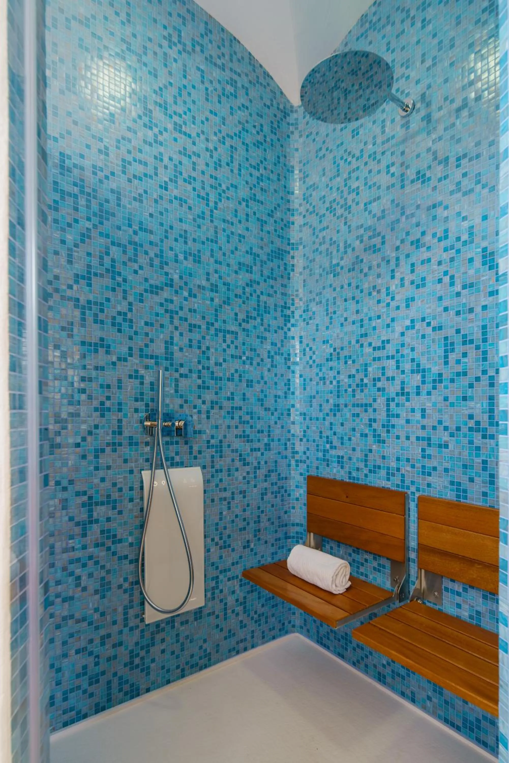 Steam room in Sant Efis Hotel