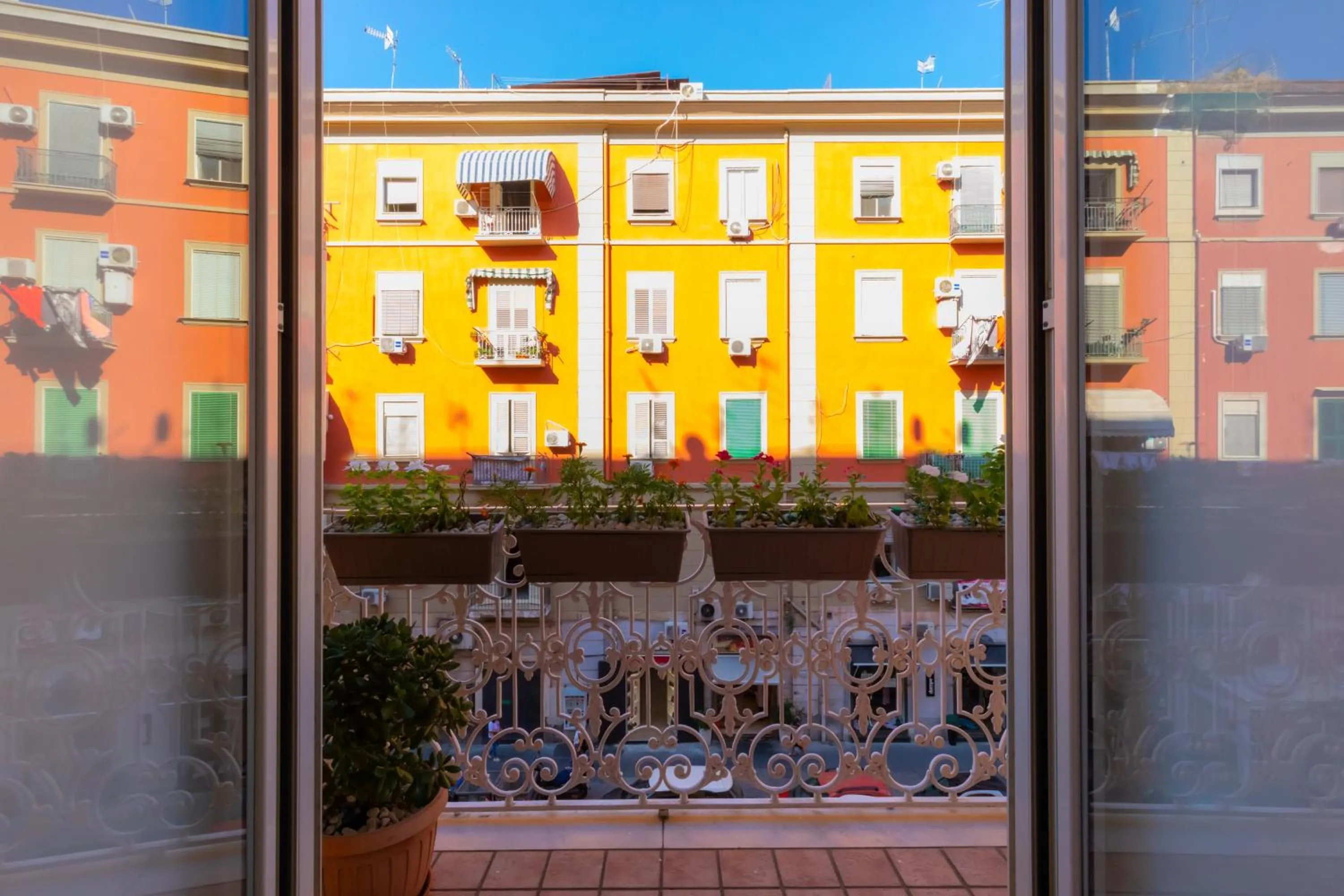 Balcony/Terrace in Le Meraviglie Di Napoli