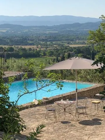 Natural landscape in Les Milles Roches