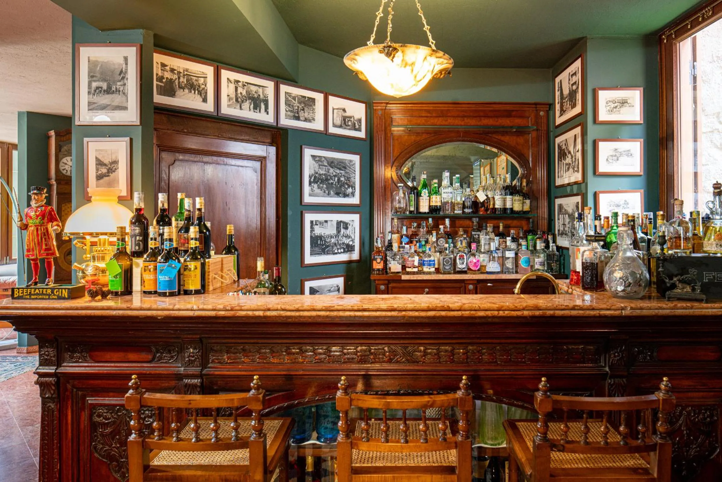 Lounge or bar in Country House La Bursch