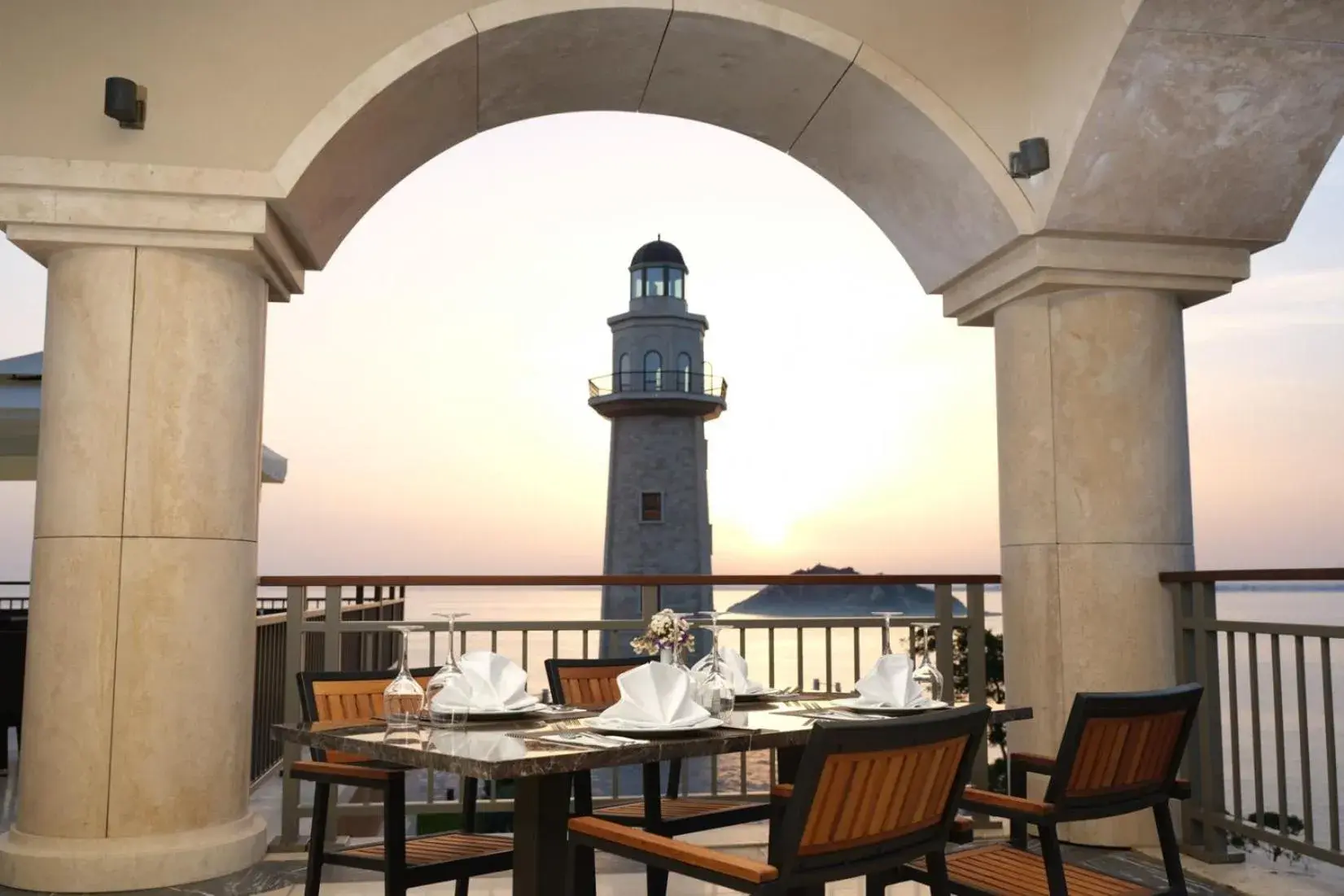 Restaurant/places to eat in Birun Ada Hotel Restaurant/places to eat in Birun Ada Hotel