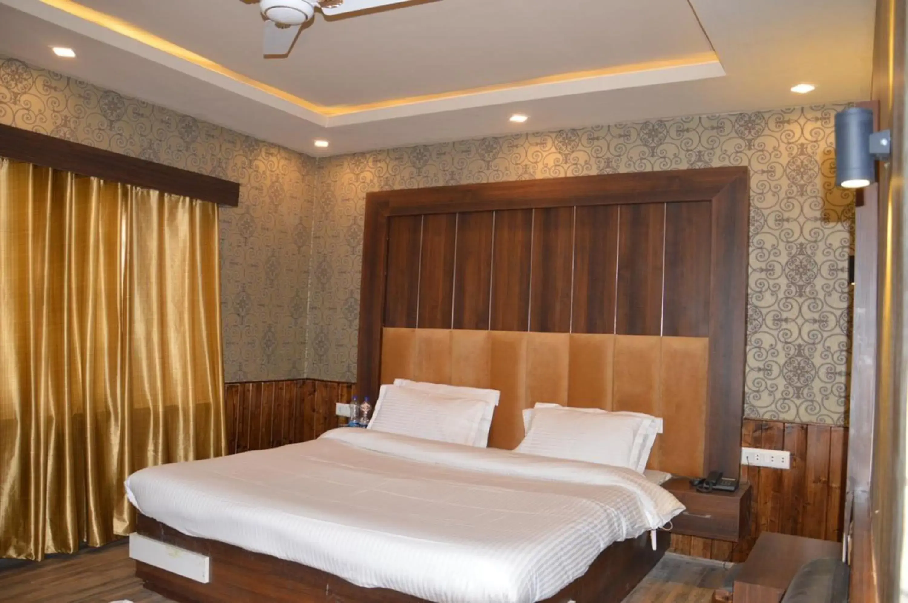 Bed in Hotel Outlook Bed in Hotel Outlook