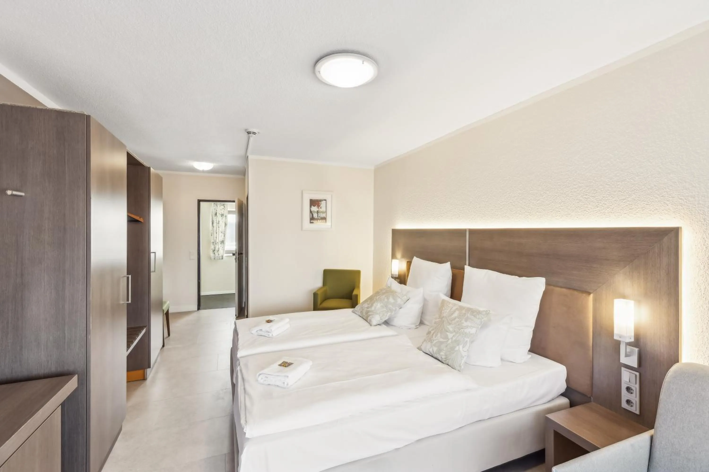 Bed in Cityhotel Amadeus