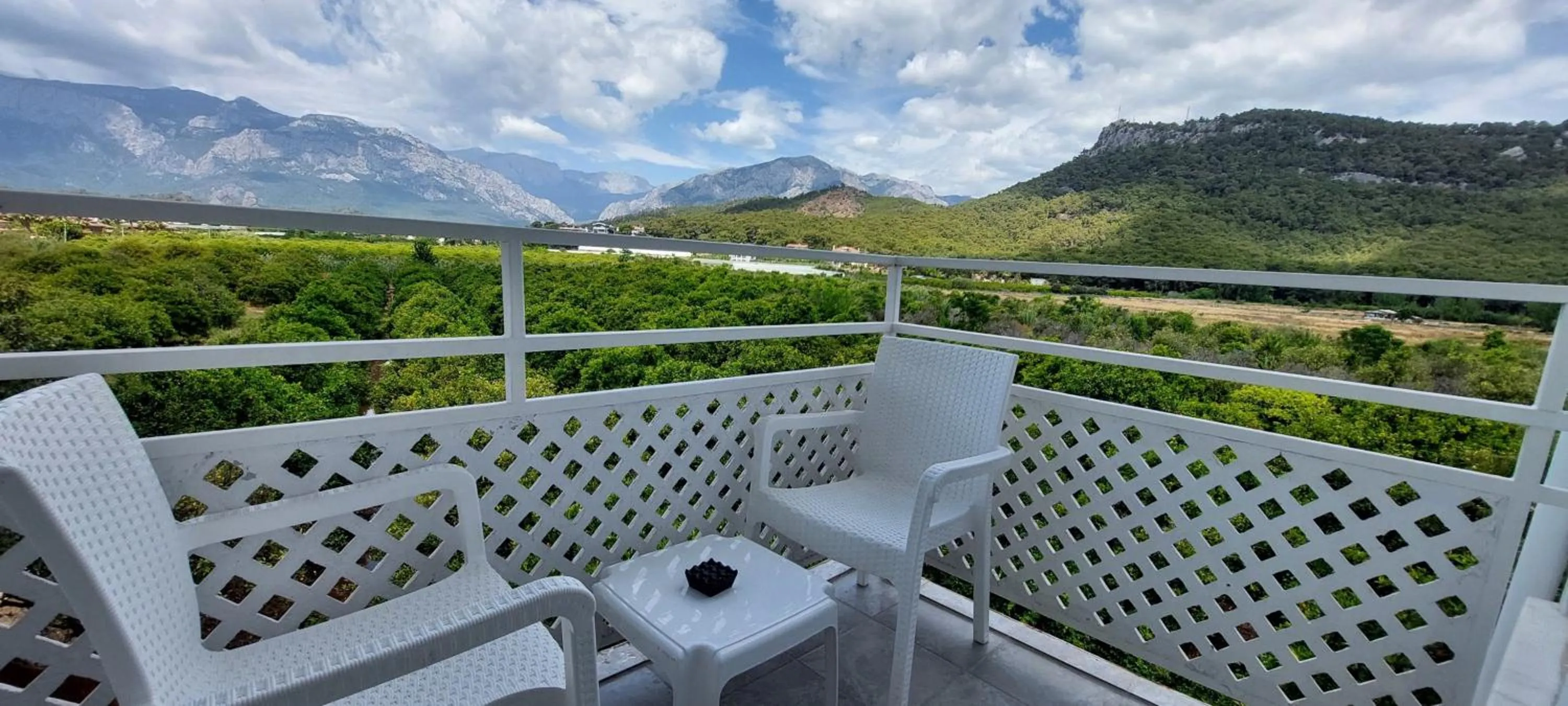 Natural landscape in UK Hotel Kiriş