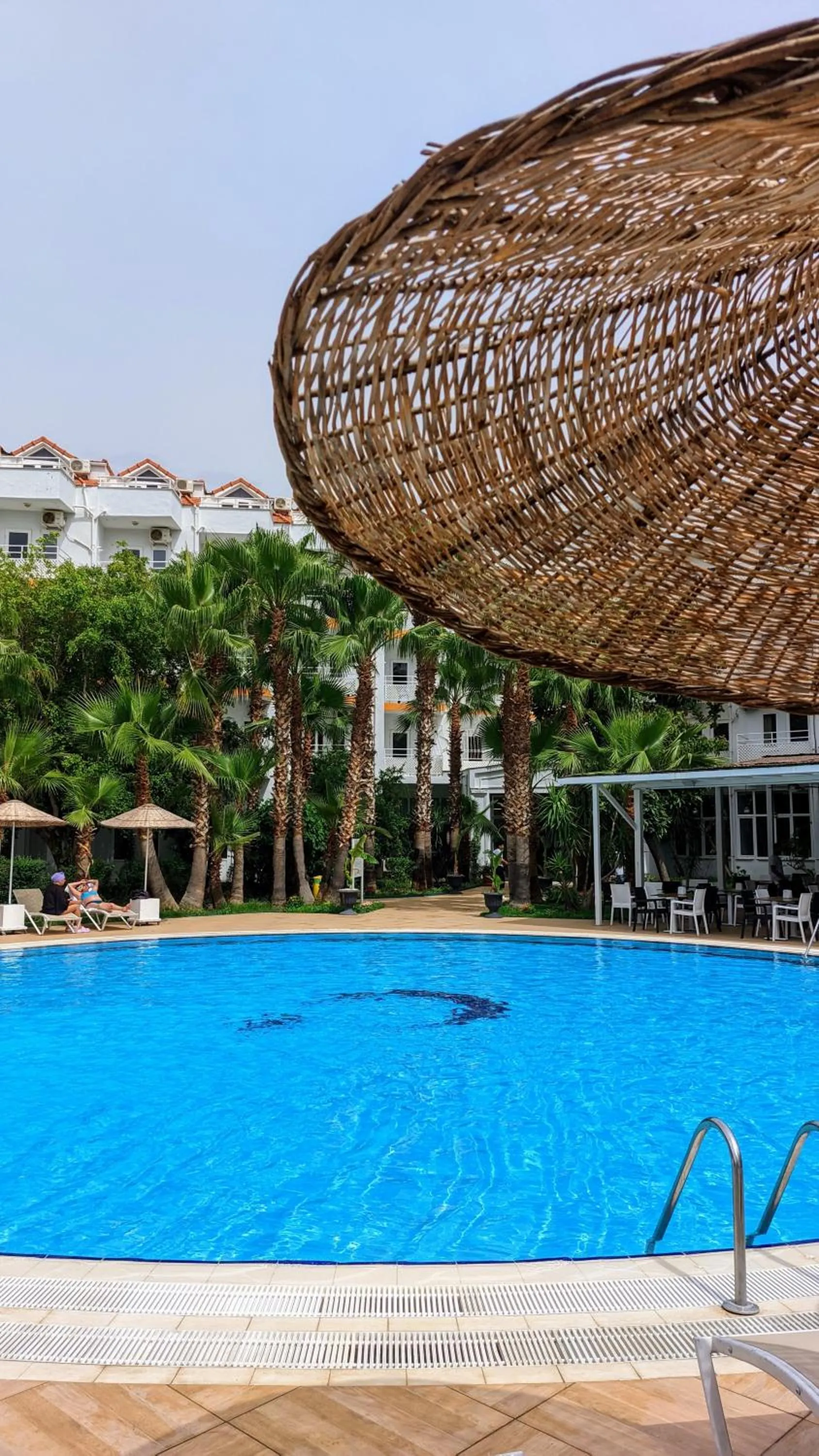 Day in UK Hotel Kiriş