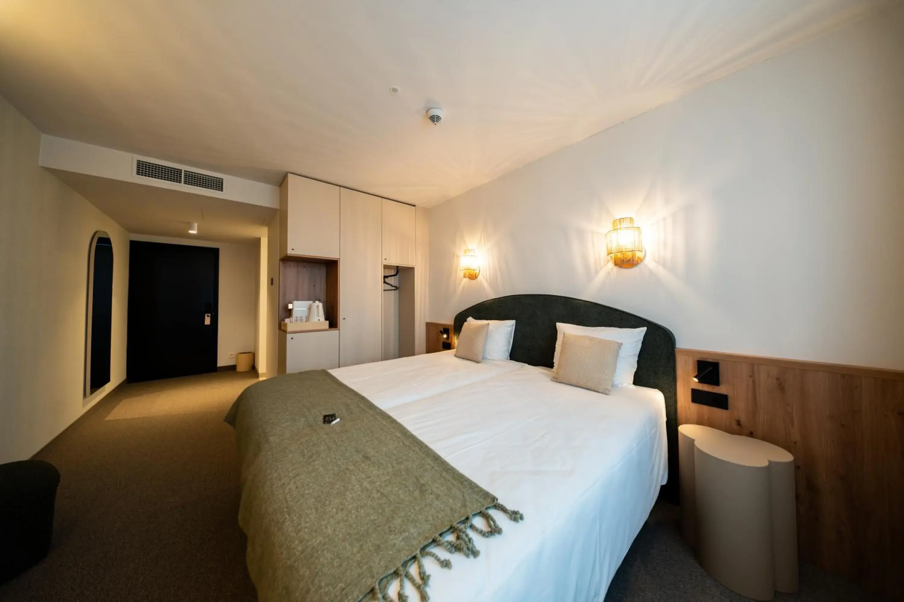 Coffee/tea facilities, Bed in Factory Hotel Coffee/tea facilities, Bed in Factory Hotel