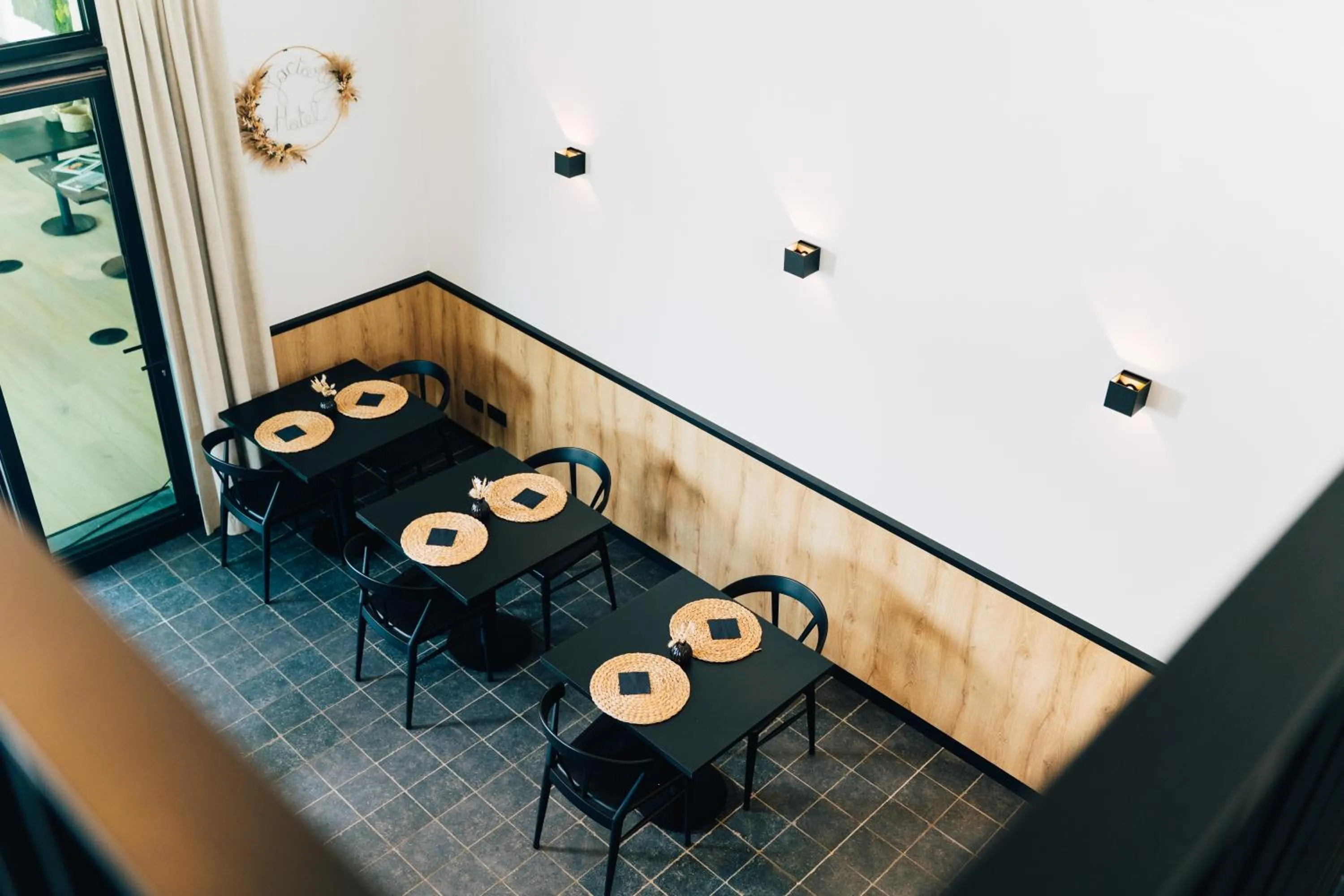 Breakfast in Factory Hotel