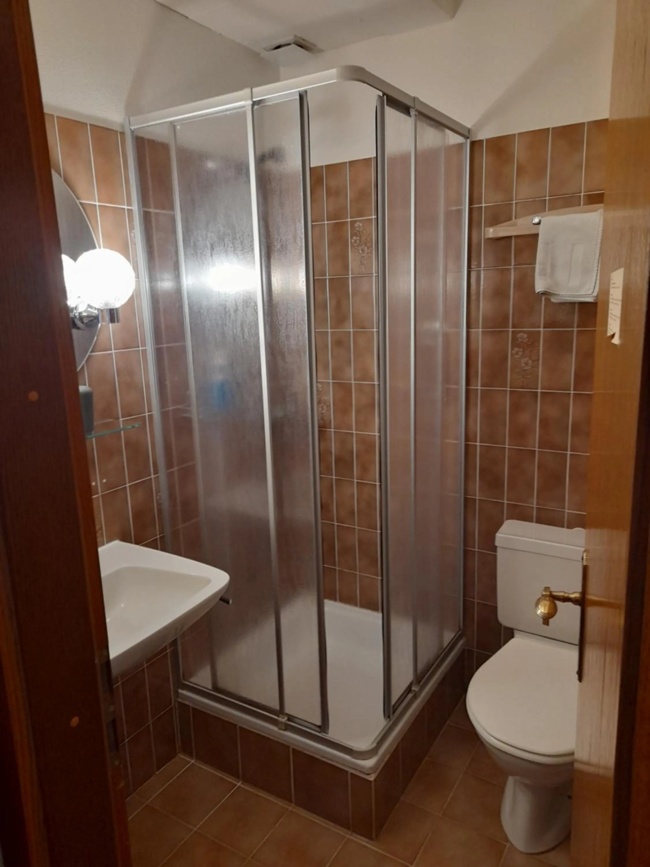 Bathroom in Garni Elisabetta