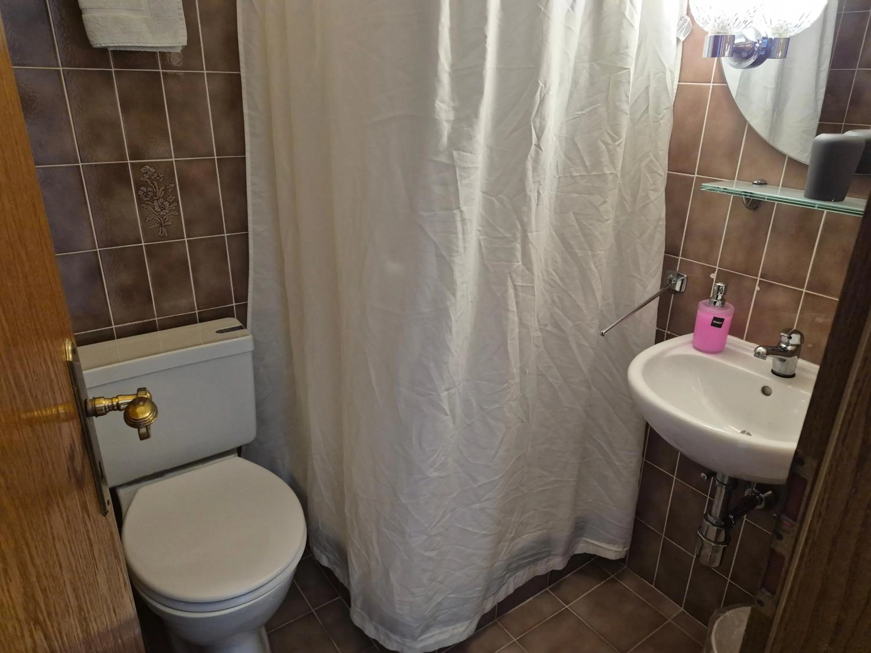 Bathroom in Garni Elisabetta