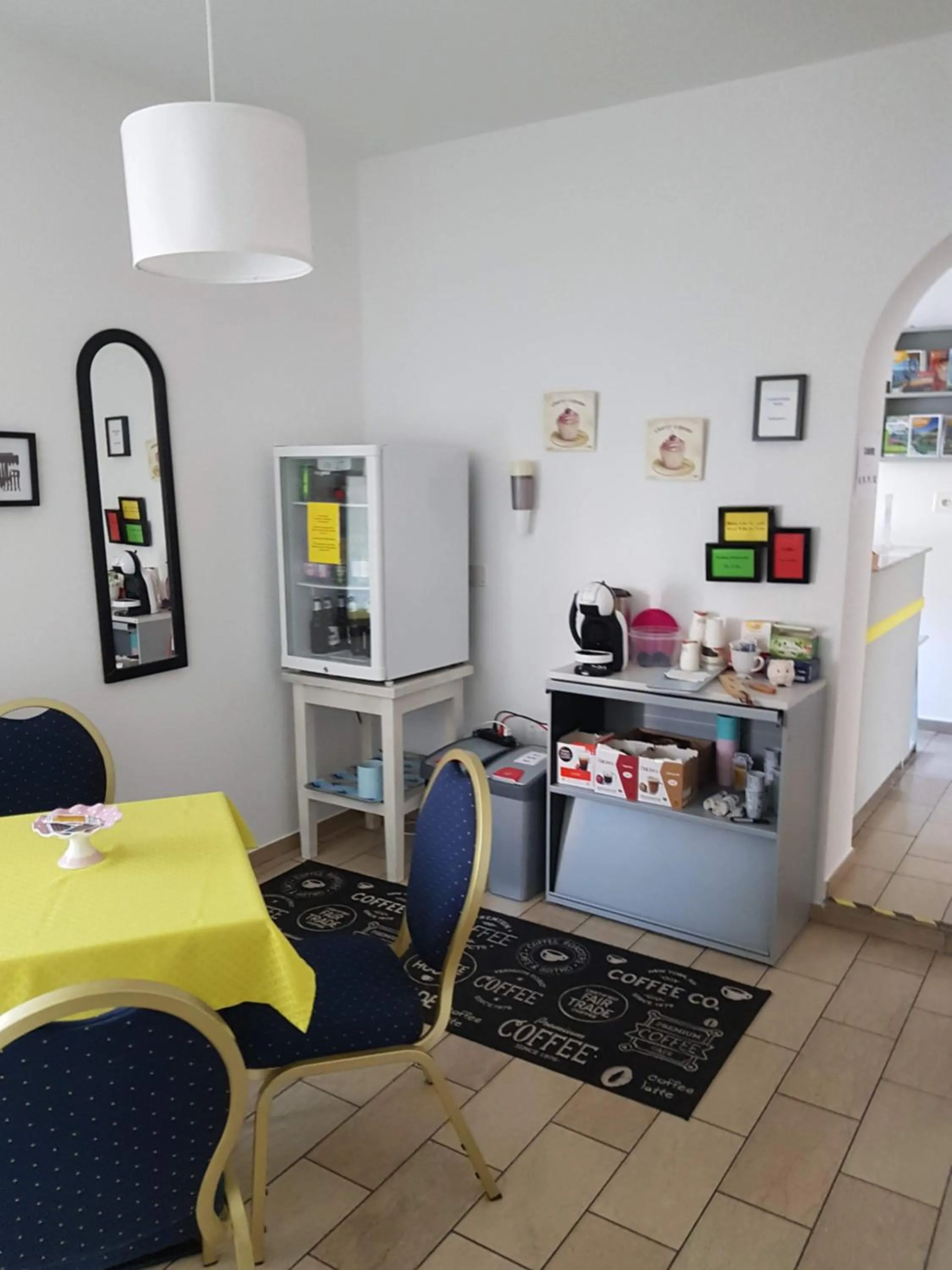 Restaurant/places to eat in Garni Elisabetta